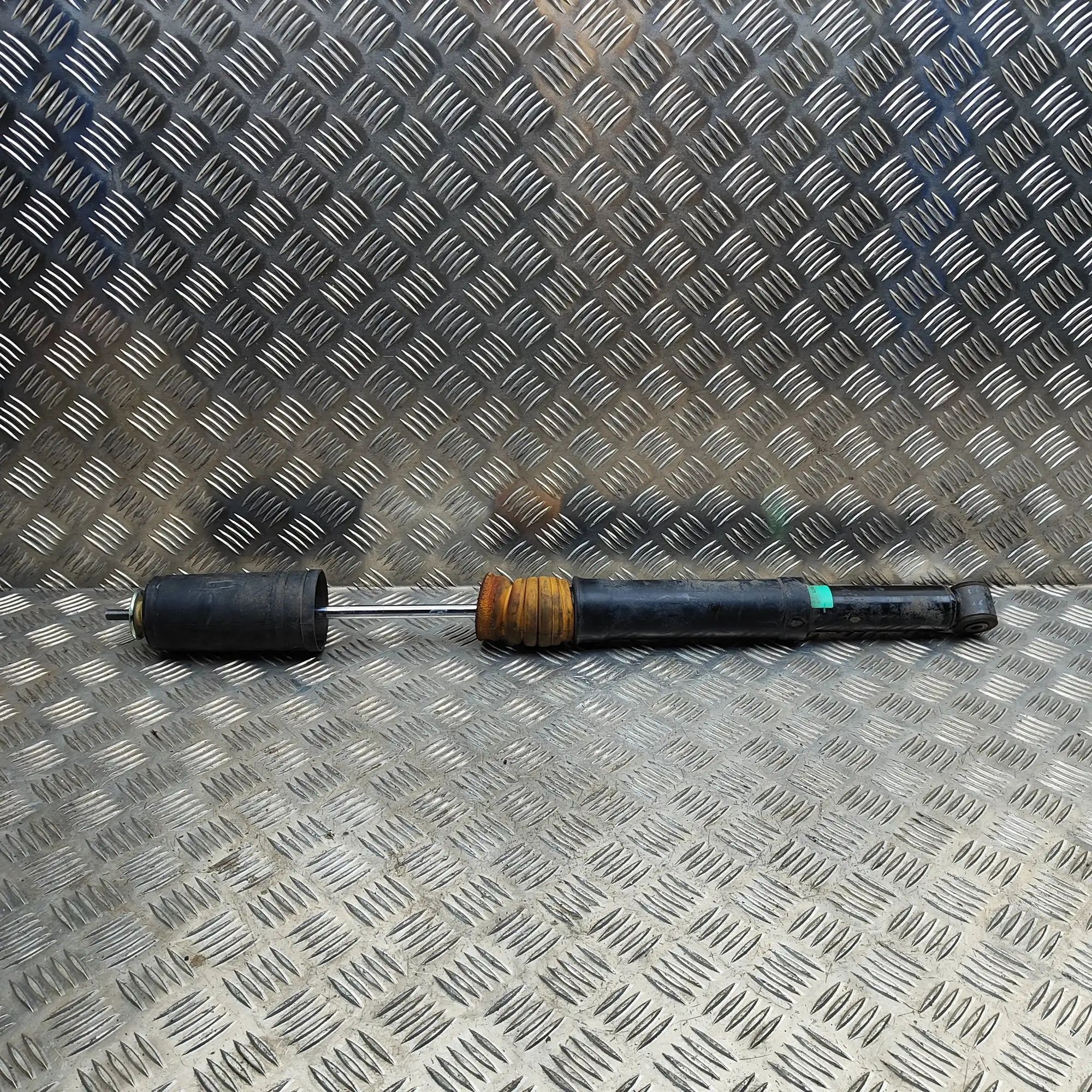 Honda HR-V / e:Ny1 Shock absorber — rear left