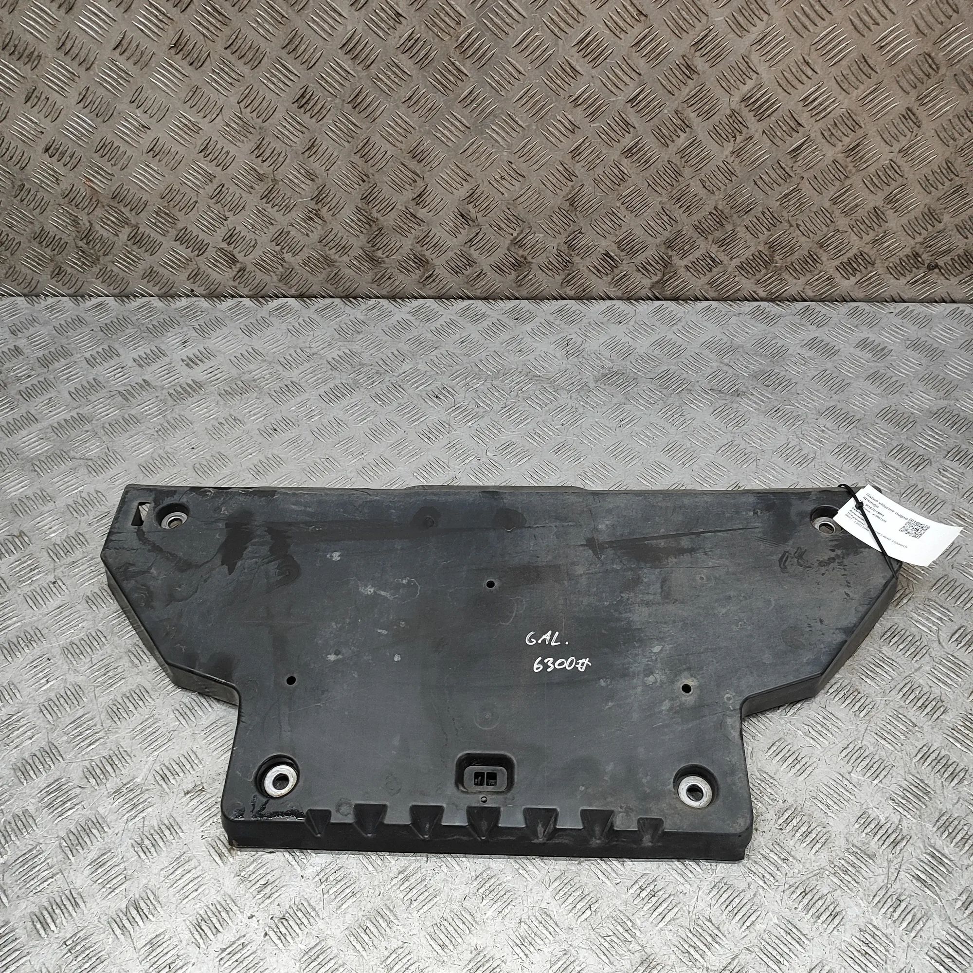 Mercedes-Benz A (W177) Rear Middle Underbody Cover Rear Middle Underbody Cover — MERCEDES BENZ EQA...