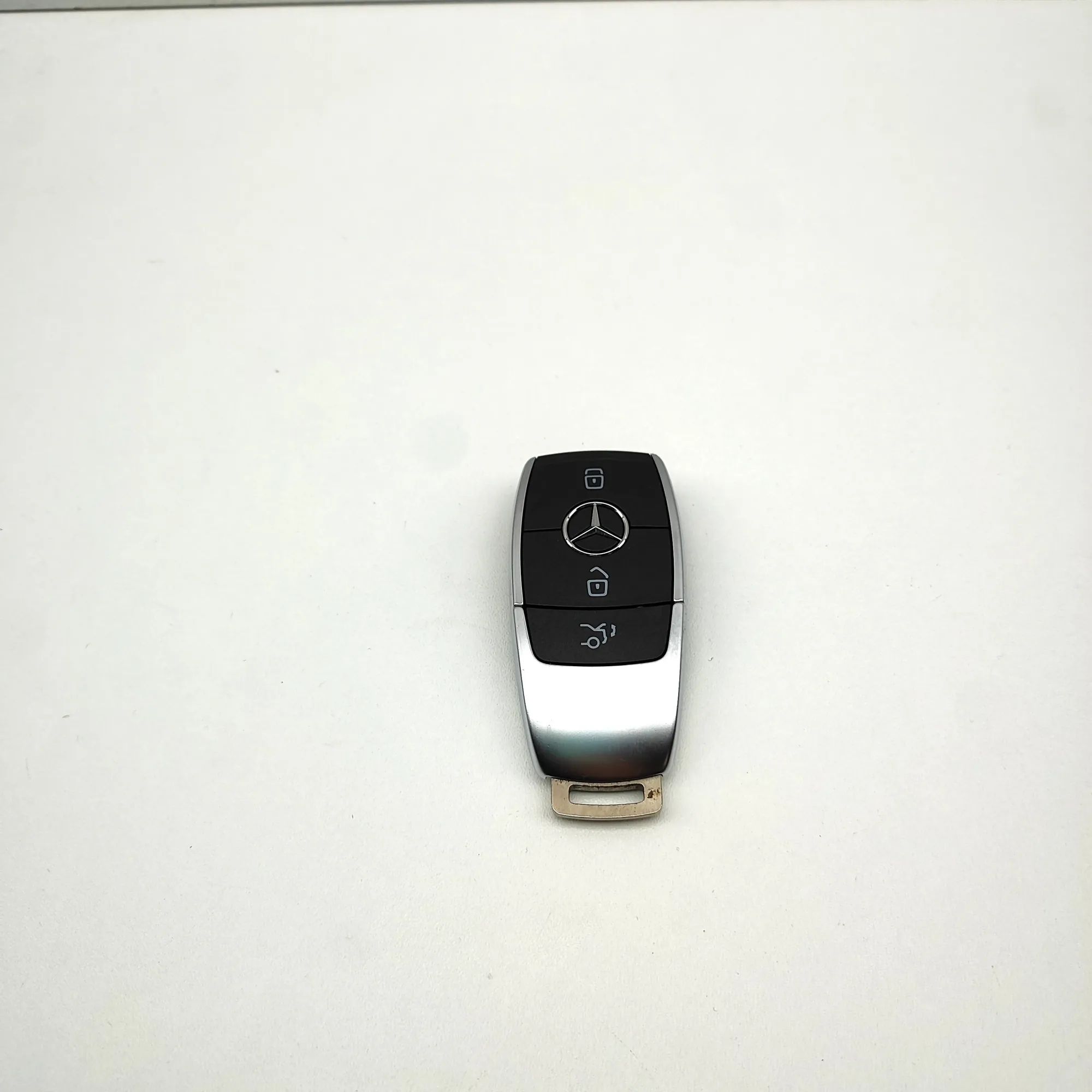 Mercedes-Benz A (W177) Ключ зажигания Ignition key — MERCEDES BENZ EQAH243 (2021-...)...