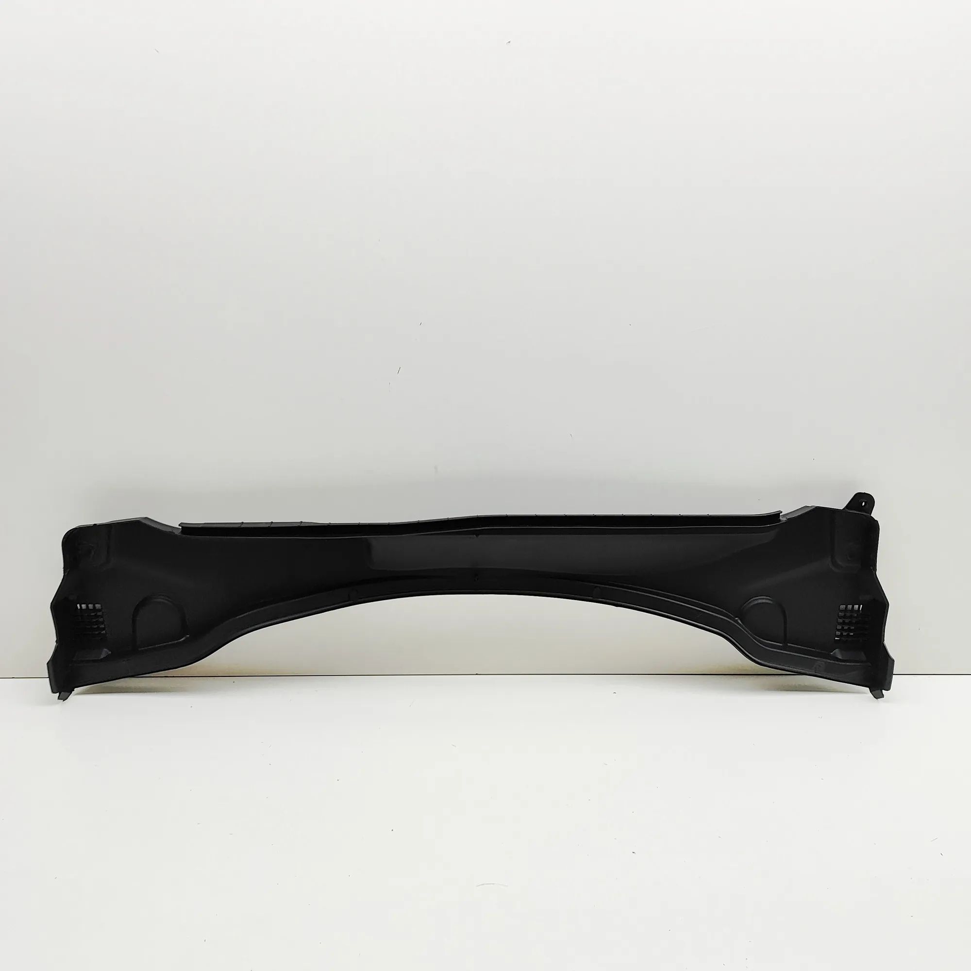 Mini Countryman, Paceman (R60 / R61) Front Wiper Cowl Trim Front Wiper Cowl Trim — MINI COUNTRYMAN (F60) (...