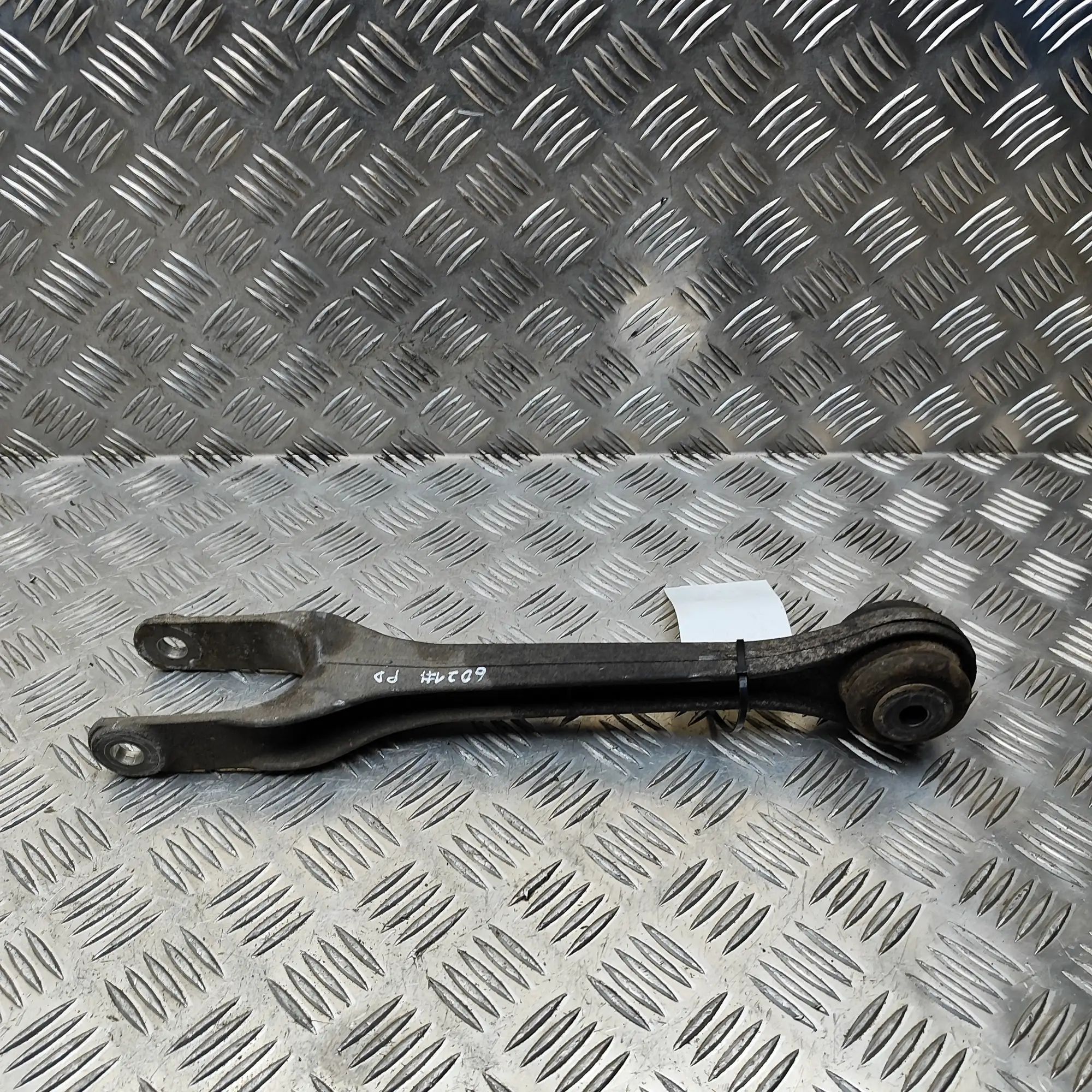 Porsche 911 (991) Front Right Straight Control Arm Front Right Straight Control Arm — PORSCHE 911 ...