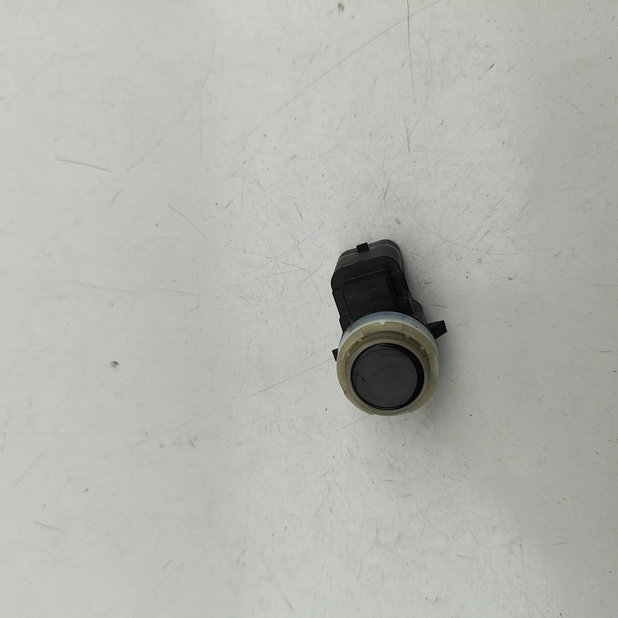 Kia EV9  Parking sensor — rear Parking sensor — rear — KIA EV9 (MV) (2023-...)...