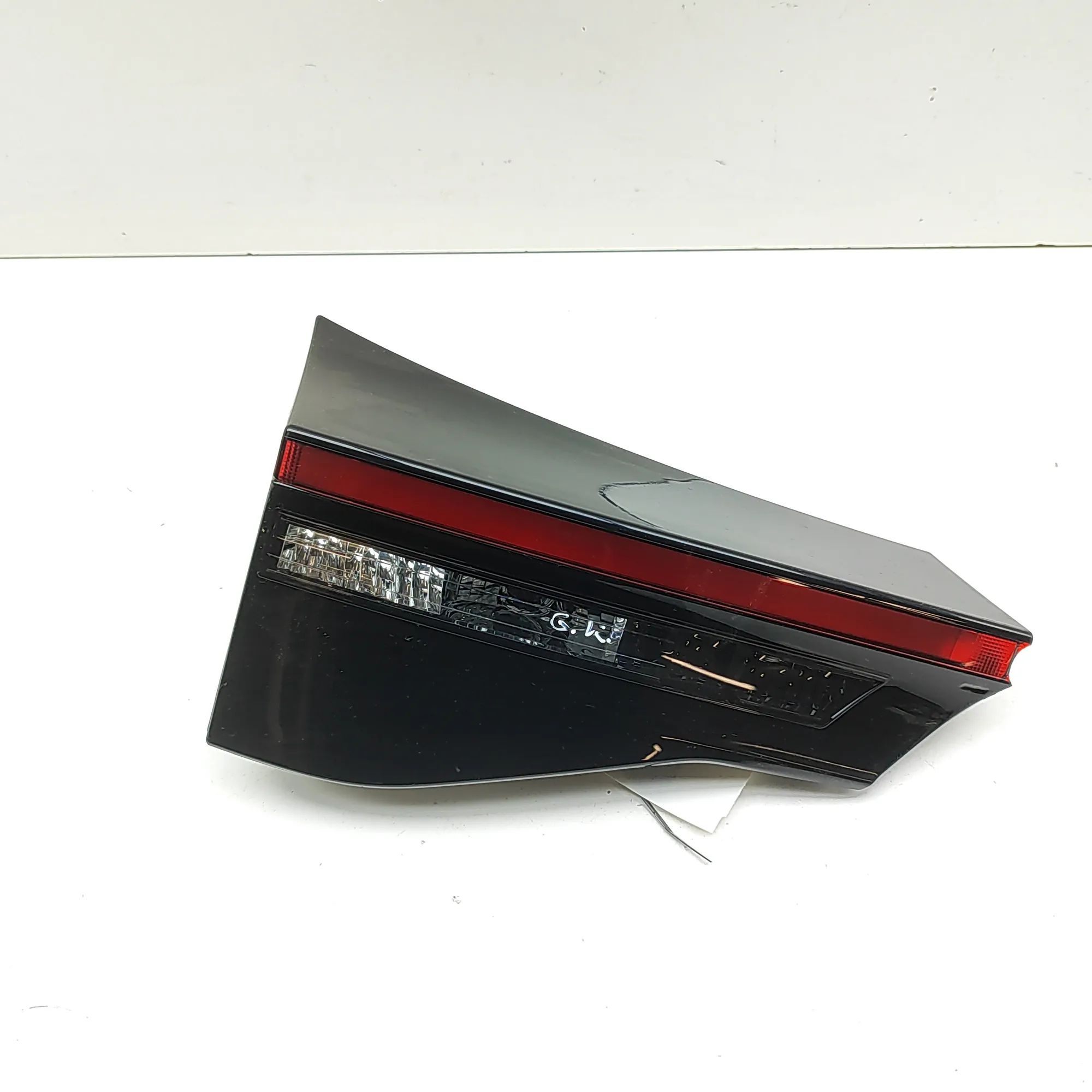 Toyota Yaris Left Side Tailgate Tail Light Left Side Tailgate Tail Light — TOYOTA YARIS (C...