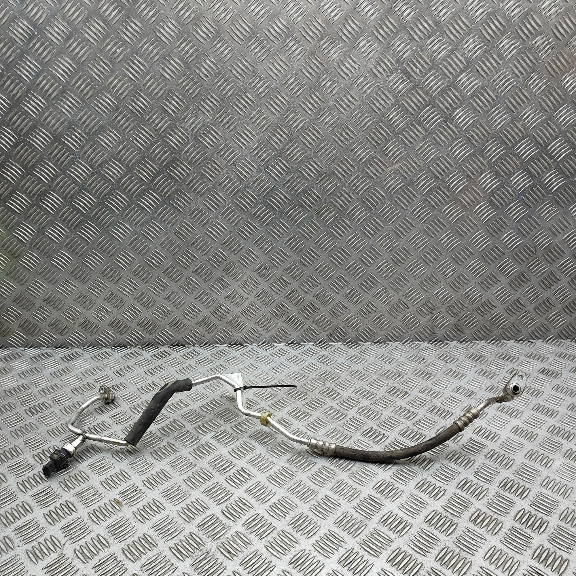 Land Rover Range Rover Sport (L494) A/C Air Con Hose Pipe A/C Air Con Hose Pipe — LAND ROVER RANGE ROVER ...