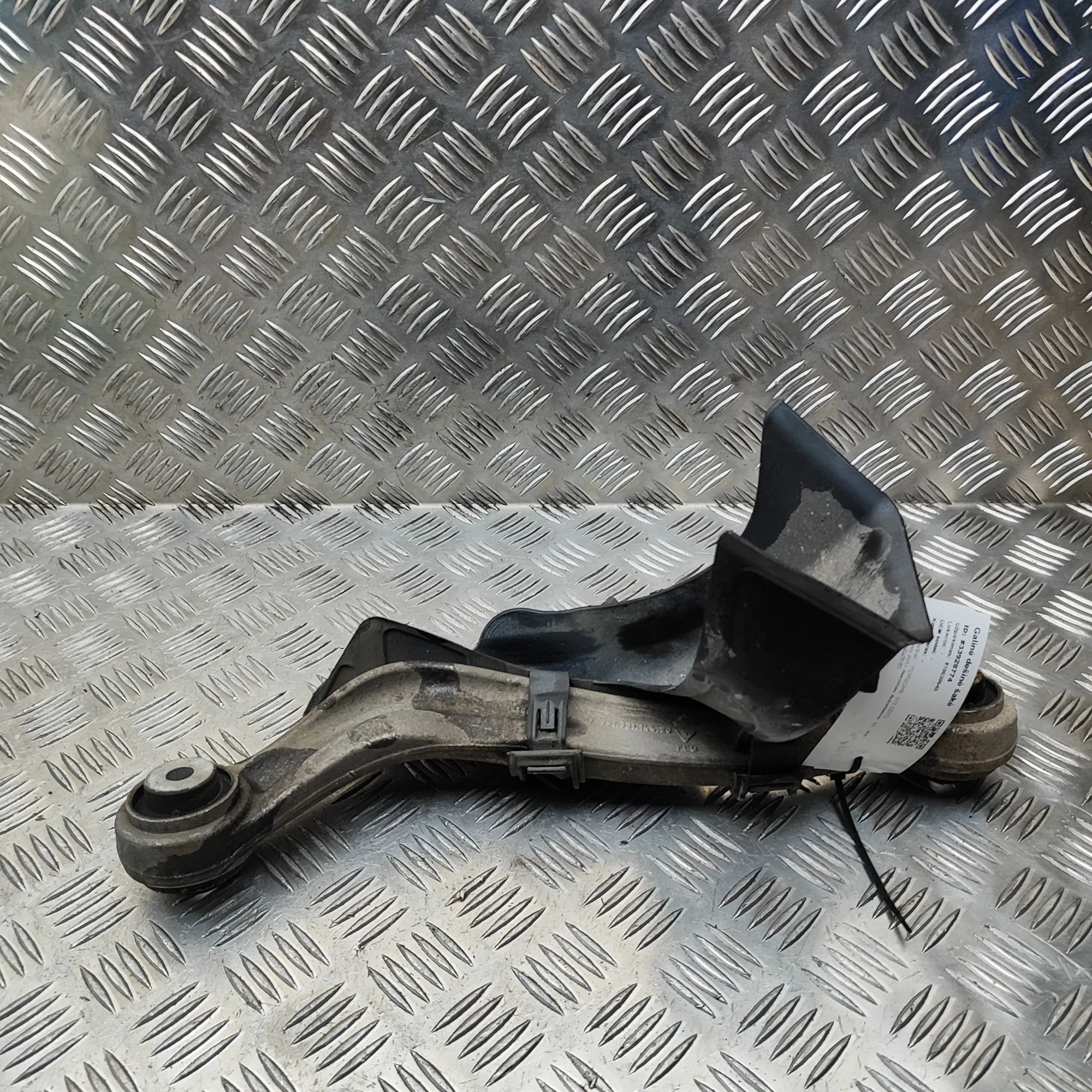 Porsche 911 (991) Control arm — rear right Control arm — rear right — PORSCHE 911 (991) (2...