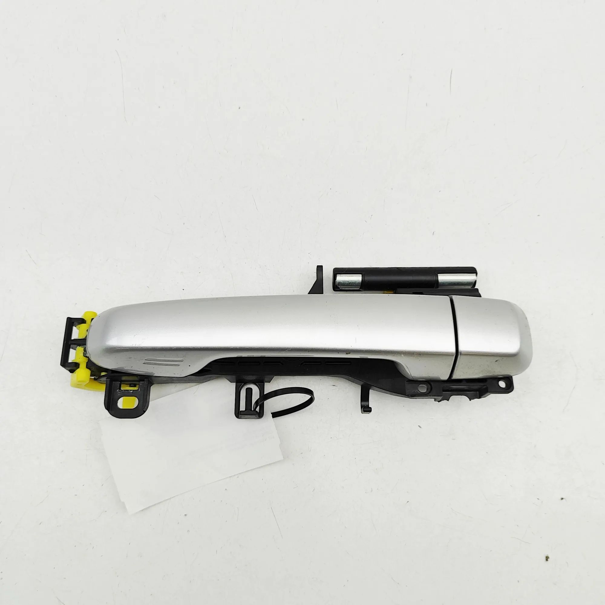 Toyota Land Cruiser 150 Exterior door handle — front left Exterior door handle — front left — TOYOTA LAND...