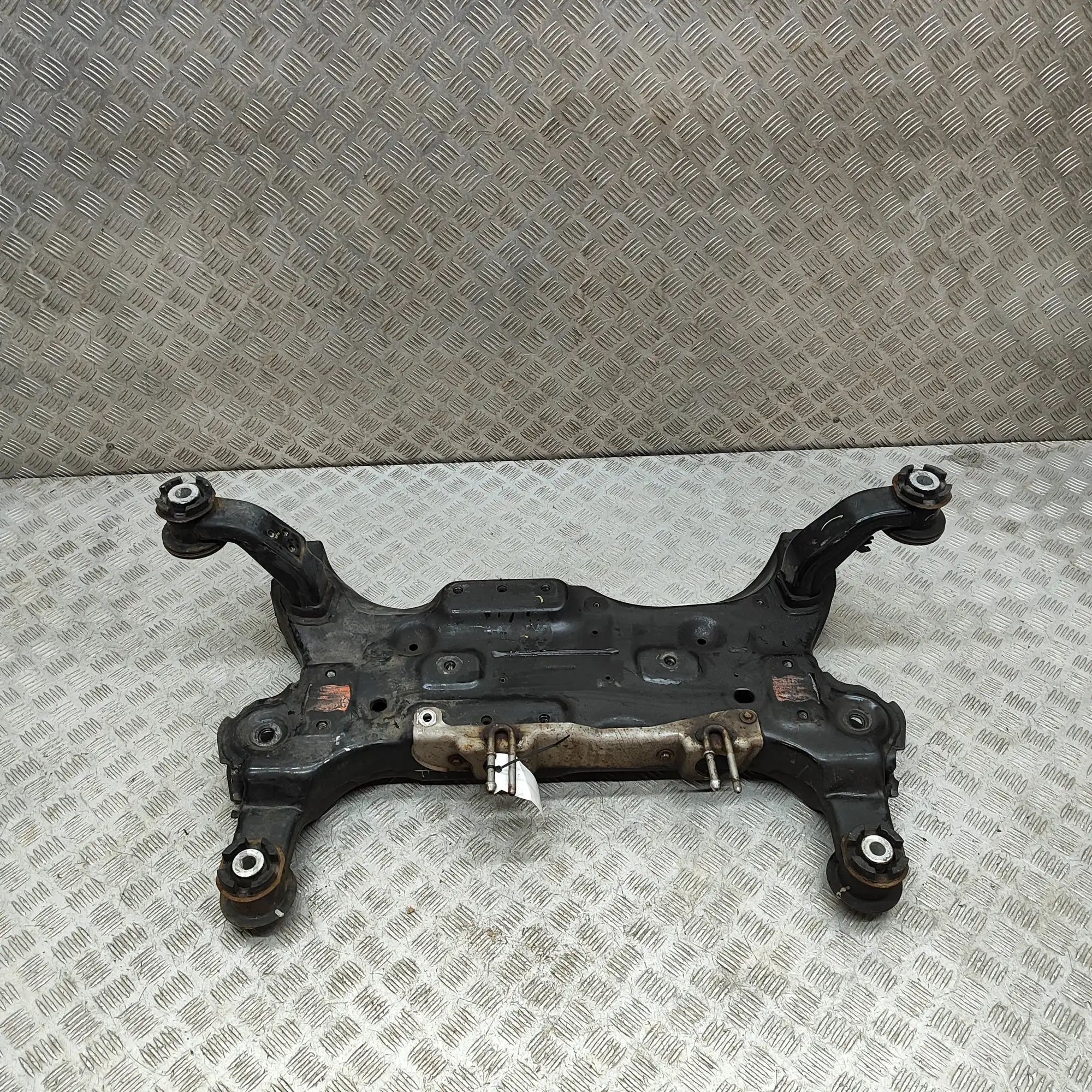 Chrysler Grand Voyager / Town & Country Front subframe Front subframe — CHRYSLER GRAND (VOYAGER V RT) ...