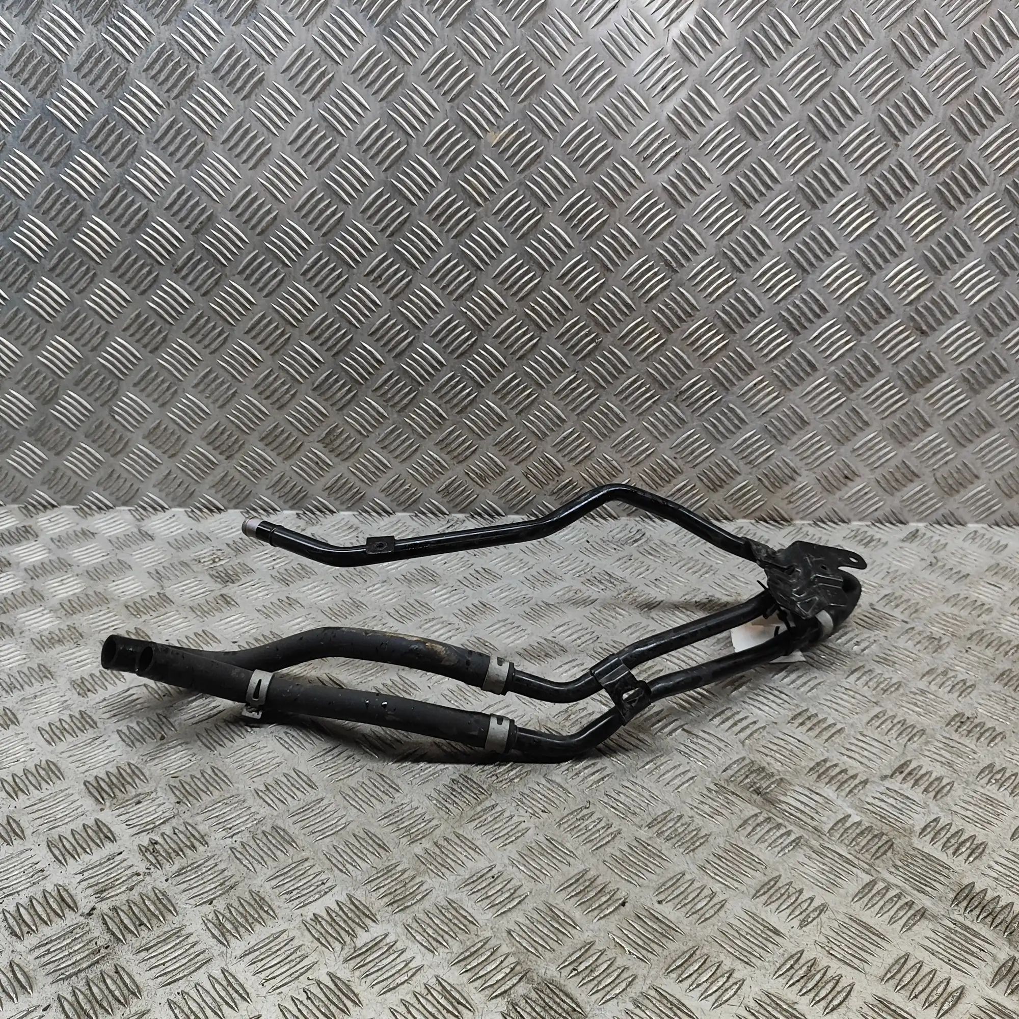 Honda HR-V / e:Ny1 Coolant hose