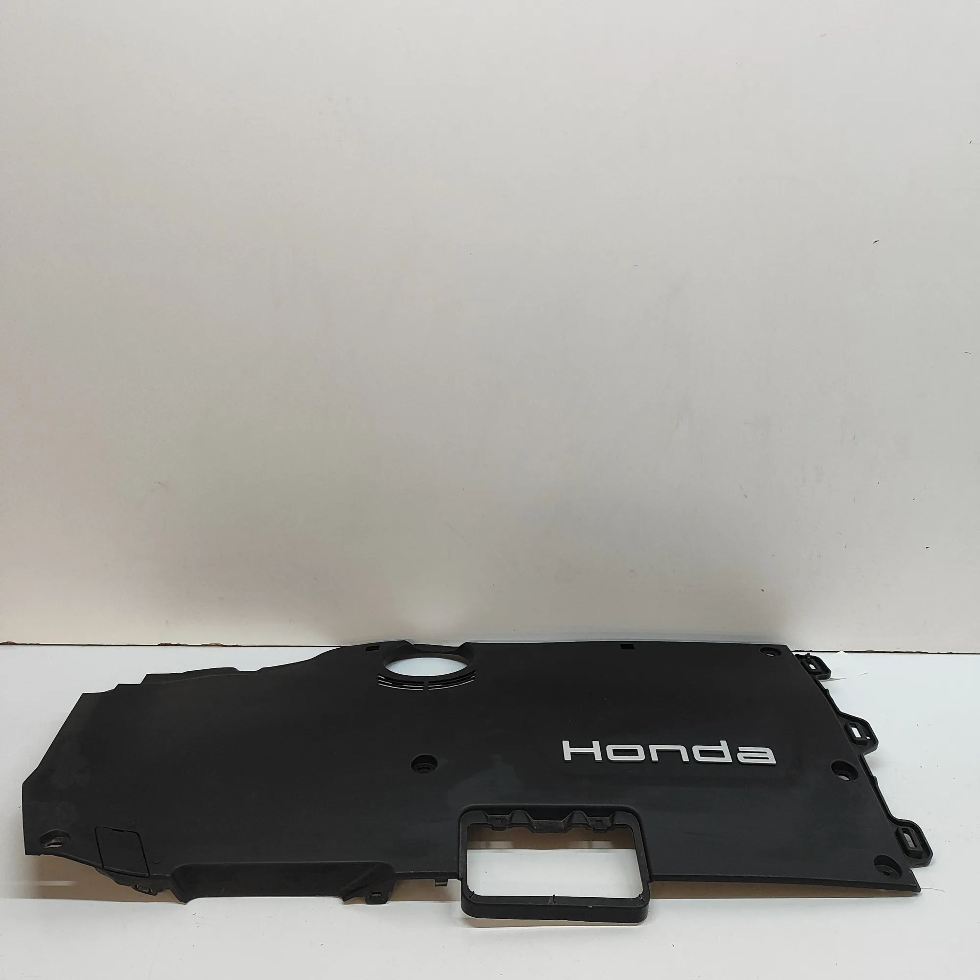 Honda HR-V / e:Ny1 Engine cover