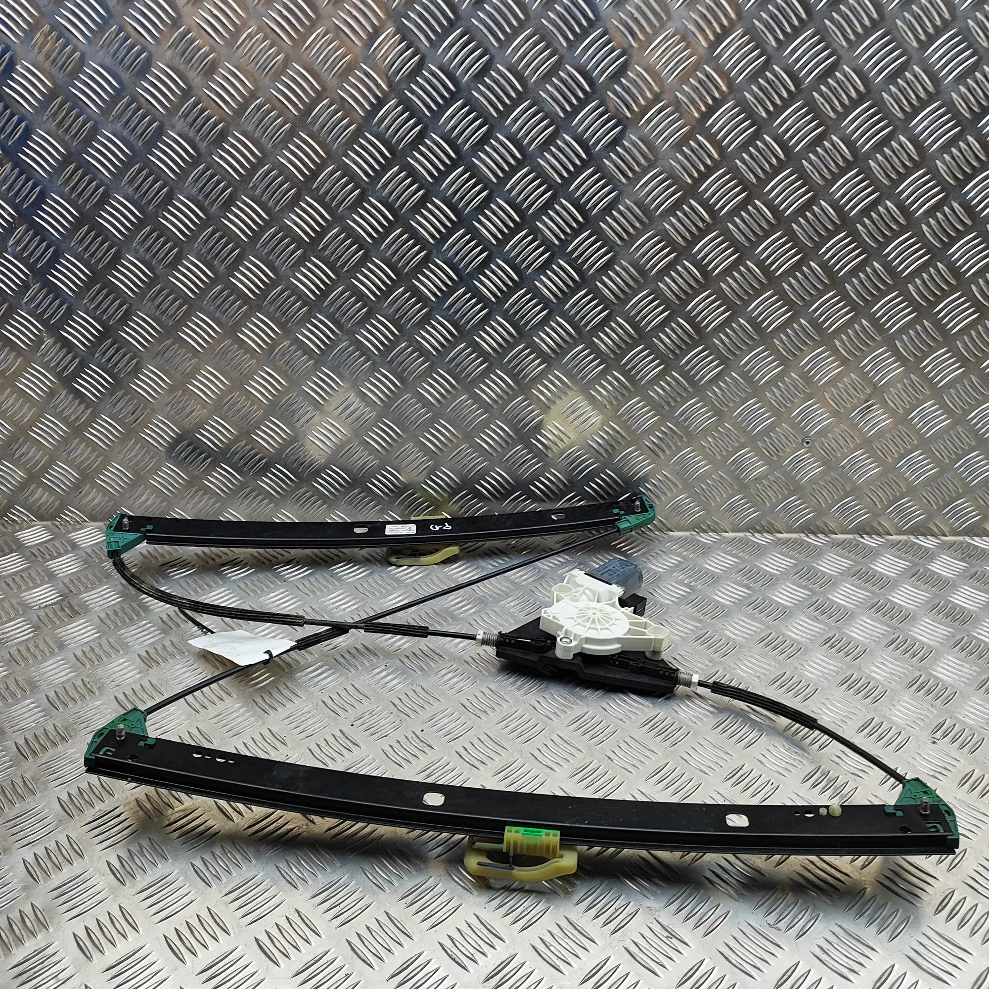 Porsche Cayenne Front Right Door Window Regulator Front Right Door Window Regulator — PORSCHE CAY...