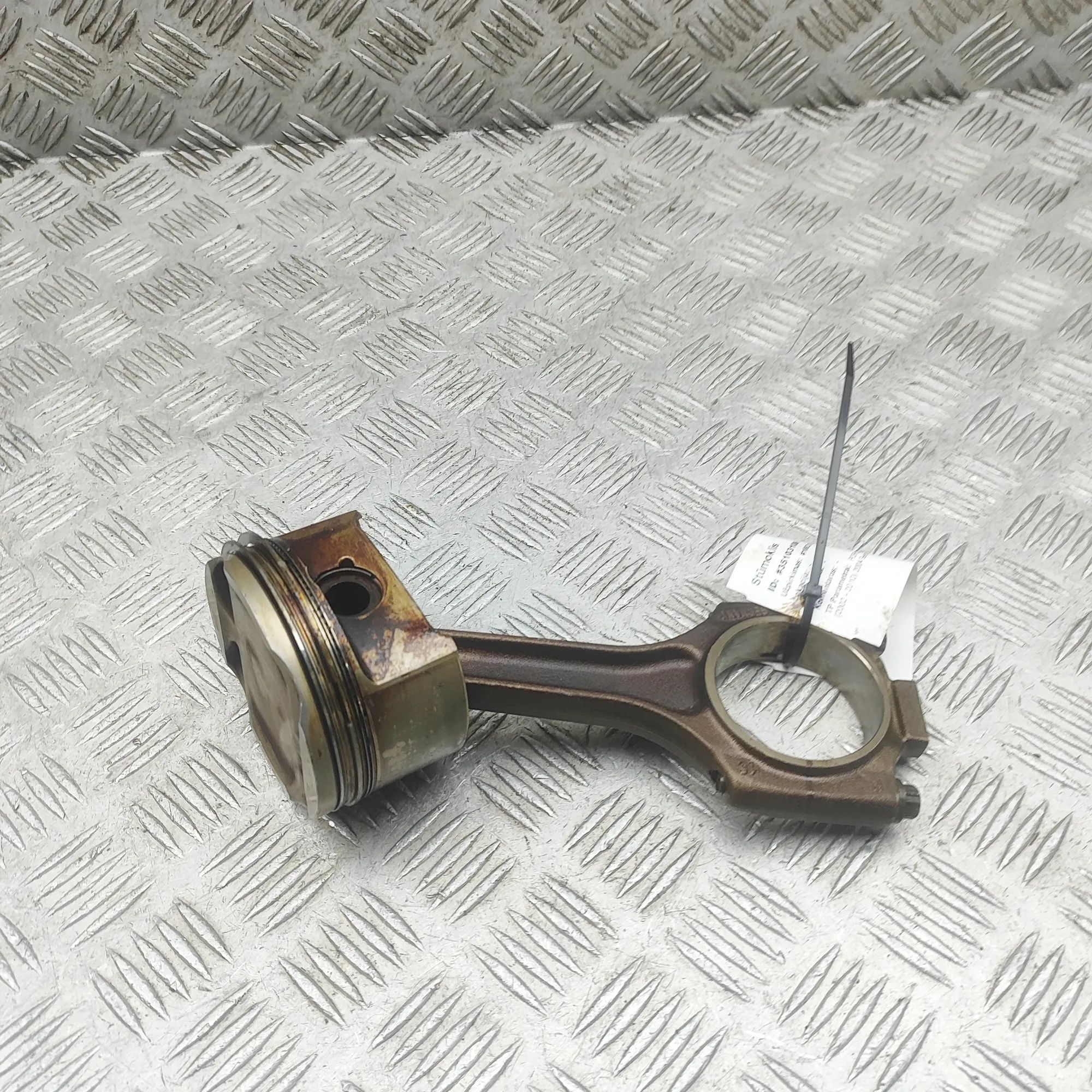Porsche Cayenne Piston Piston — PORSCHE CAYENNE (9PA) (2002-2010) — 94...
