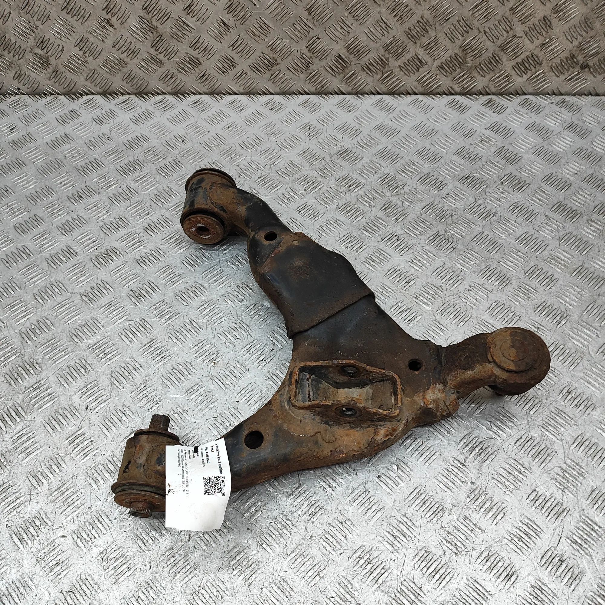 Toyota Land Cruiser 150 Front Left Lower Control Arm Front Left Lower Control Arm — TOYOTA LAND CRUI...