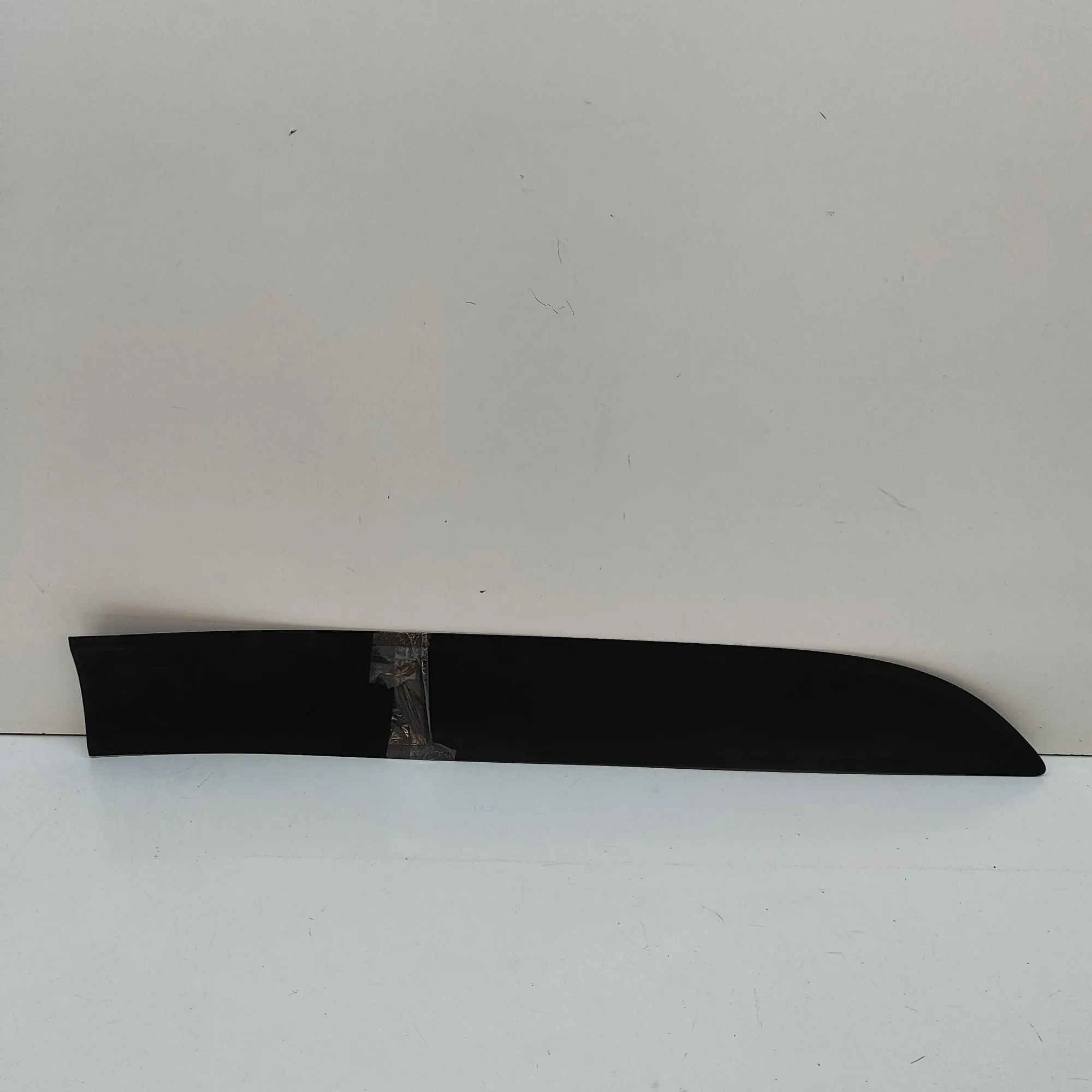 Porsche Macan Front Right Door Lower Molding Front Right Door Lower Molding — PORSCHE MACAN ...