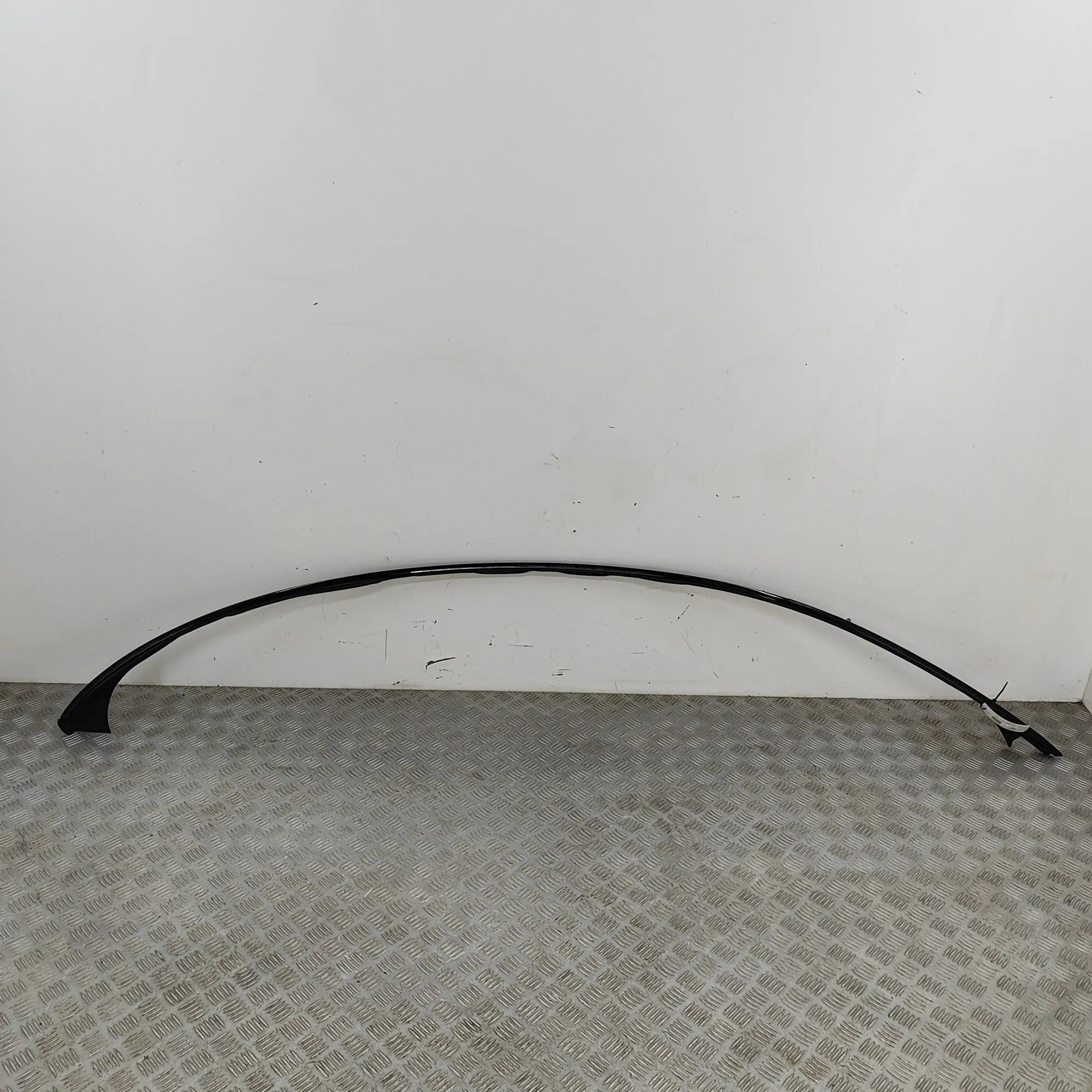 Mercedes-Benz CLA (C118) Right Side Roof Strip Trim Right Side Roof Strip Trim — MERCEDES BENZ CLA ...