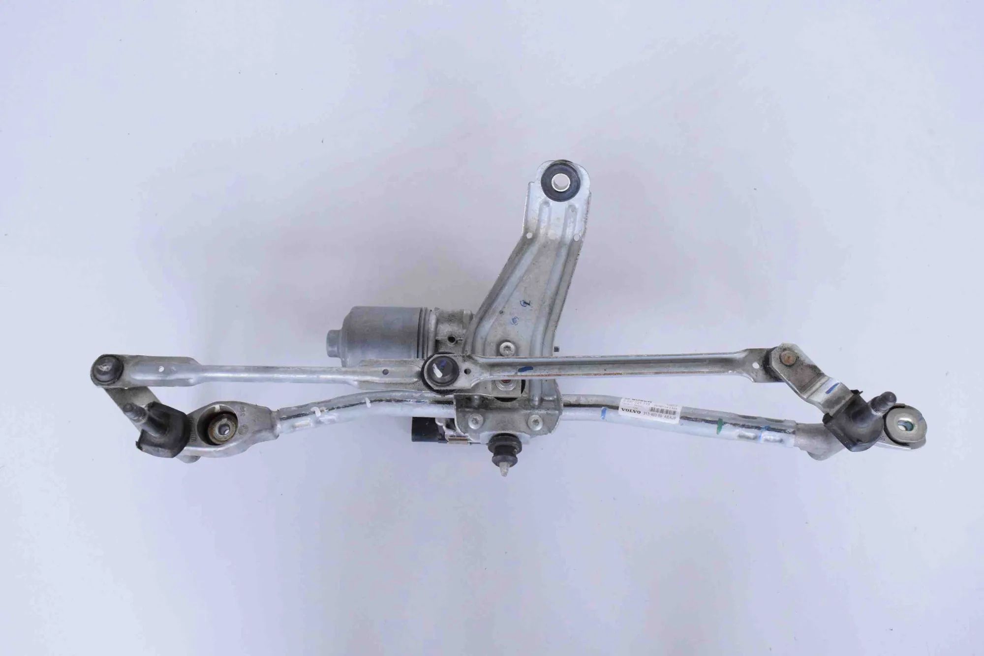 Volvo XC90 Front Windshield Wiper Mechanism Front Windshield Wiper Mechanism — VOLVO XC90 (...