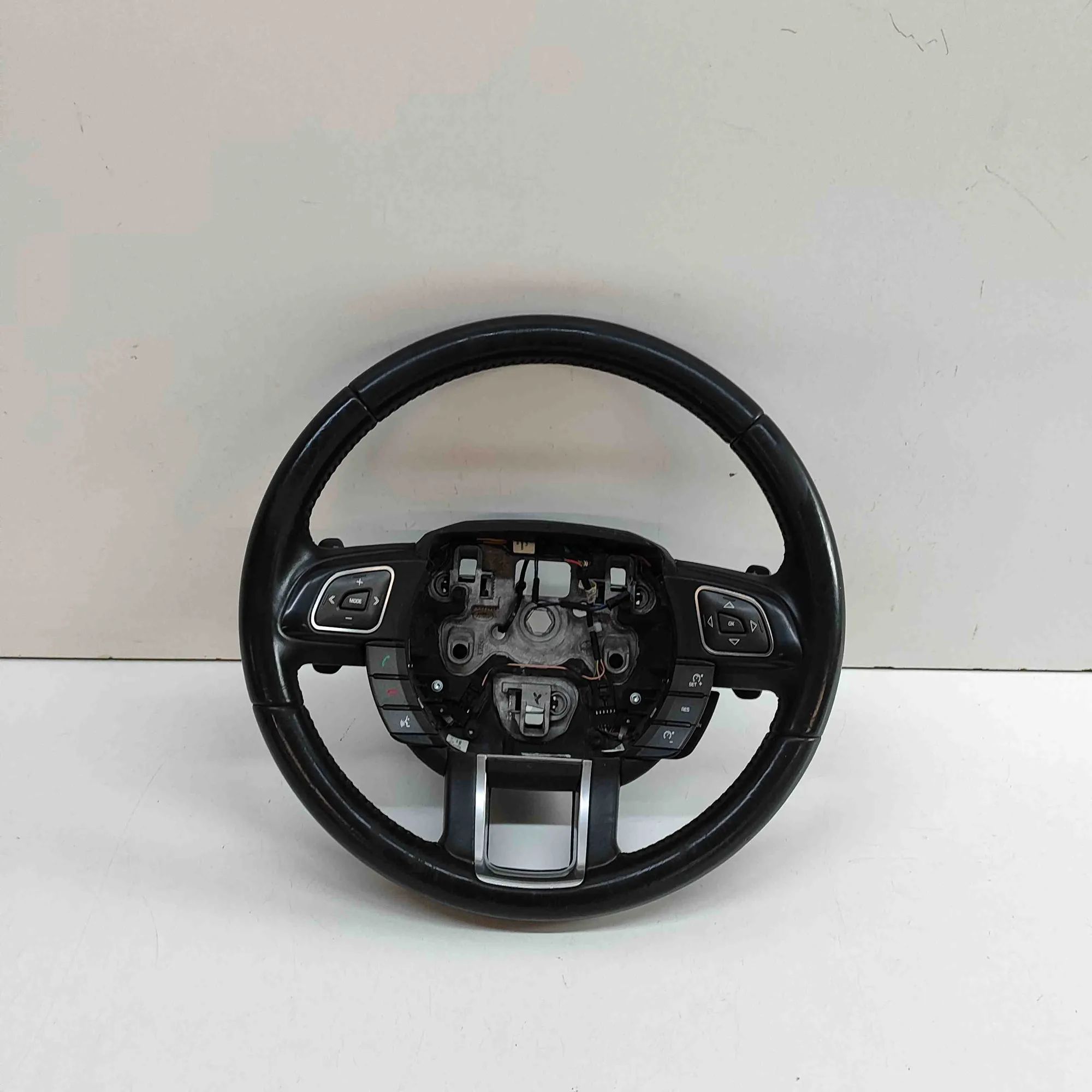 Land Rover Range Rover Evoque steering wheel Steering Wheel — LAND ROVER RANGE ROVER EVOQUE ...