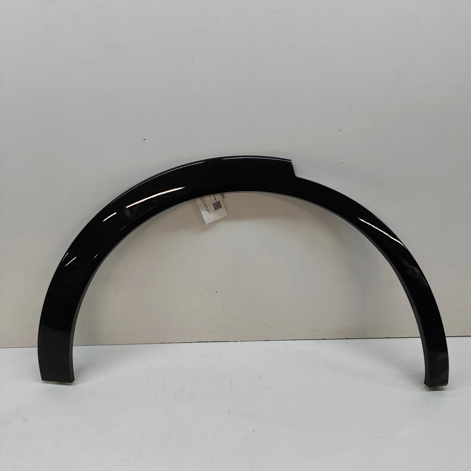 Porsche Cayenne Wheel arch trim — rear right Wheel arch trim — rear right — PORSCHE CAYENNE ...
