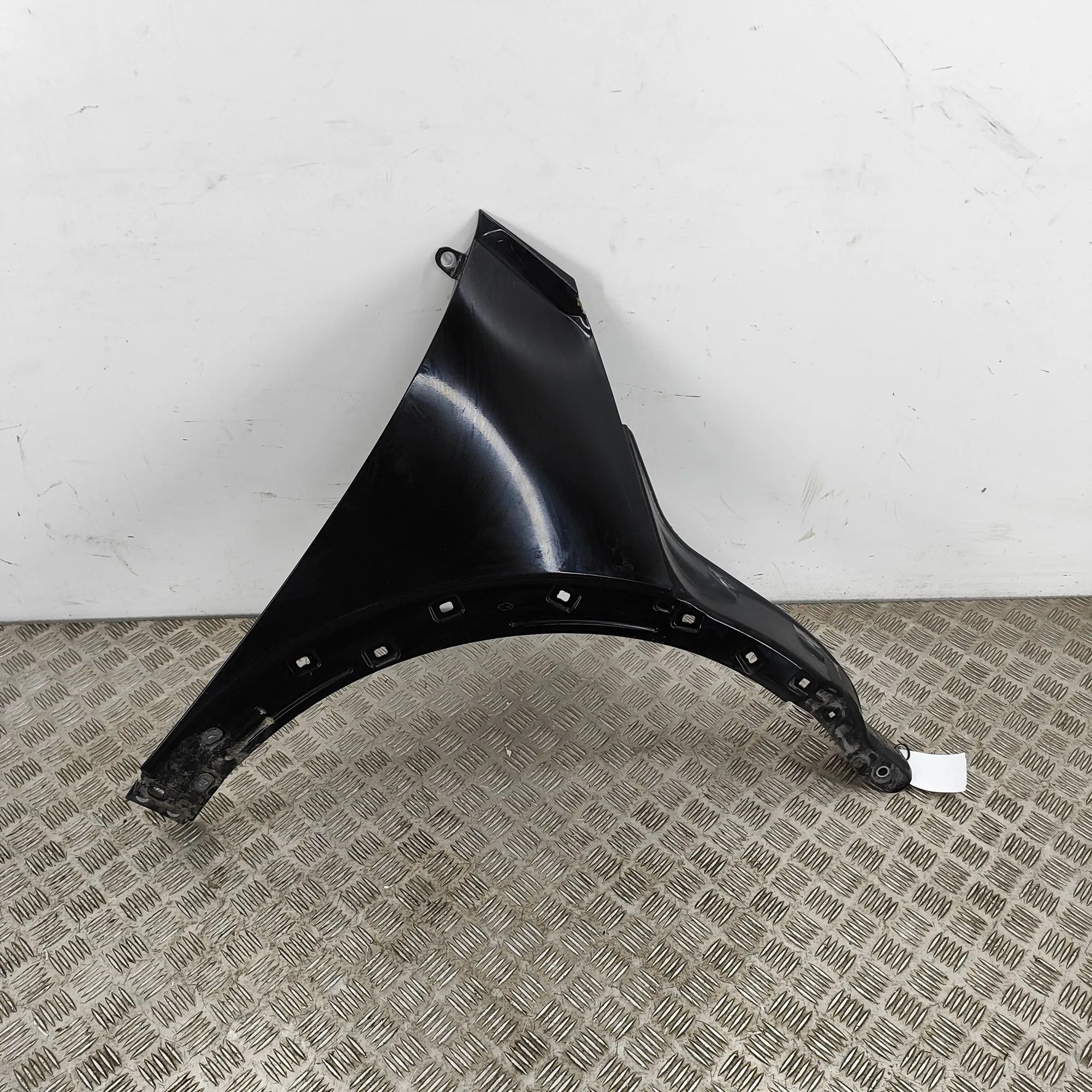 Hyundai Ioniq Front Right Fender Front Right Fender — HYUNDAI IONIQ (5 NE) (2020...