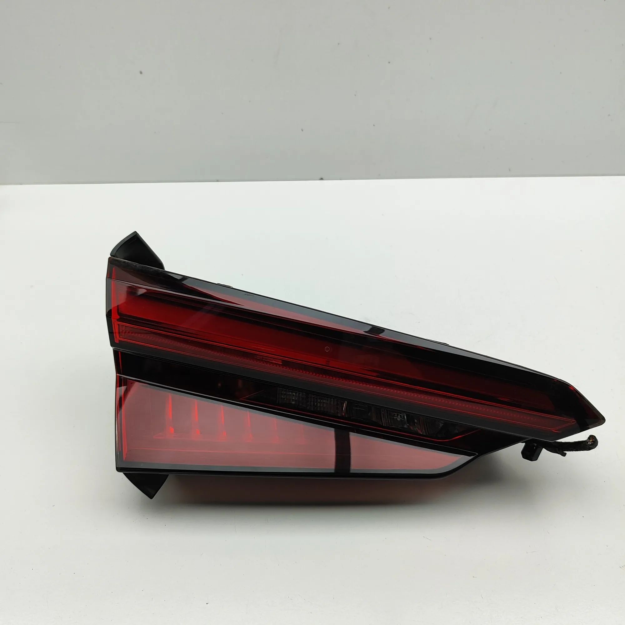 Audi A5 (B9) Left Side Tailgate Tail Light Left Side Tailgate Tail Light — AUDI A5 (F53) (...