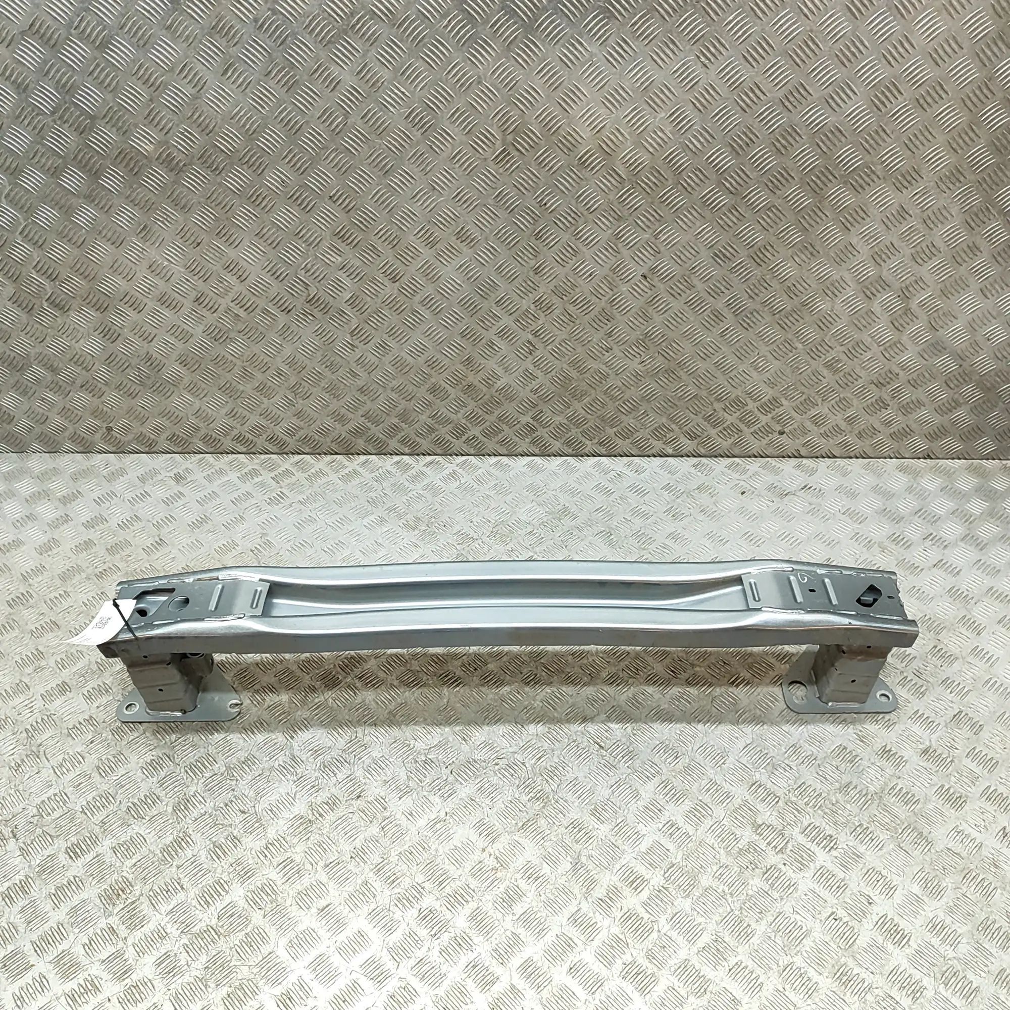 Jeep Avenger Rear Crash Reinforcement Bar Rear Crash Reinforcement Bar — JEEP AVENGER (J2...