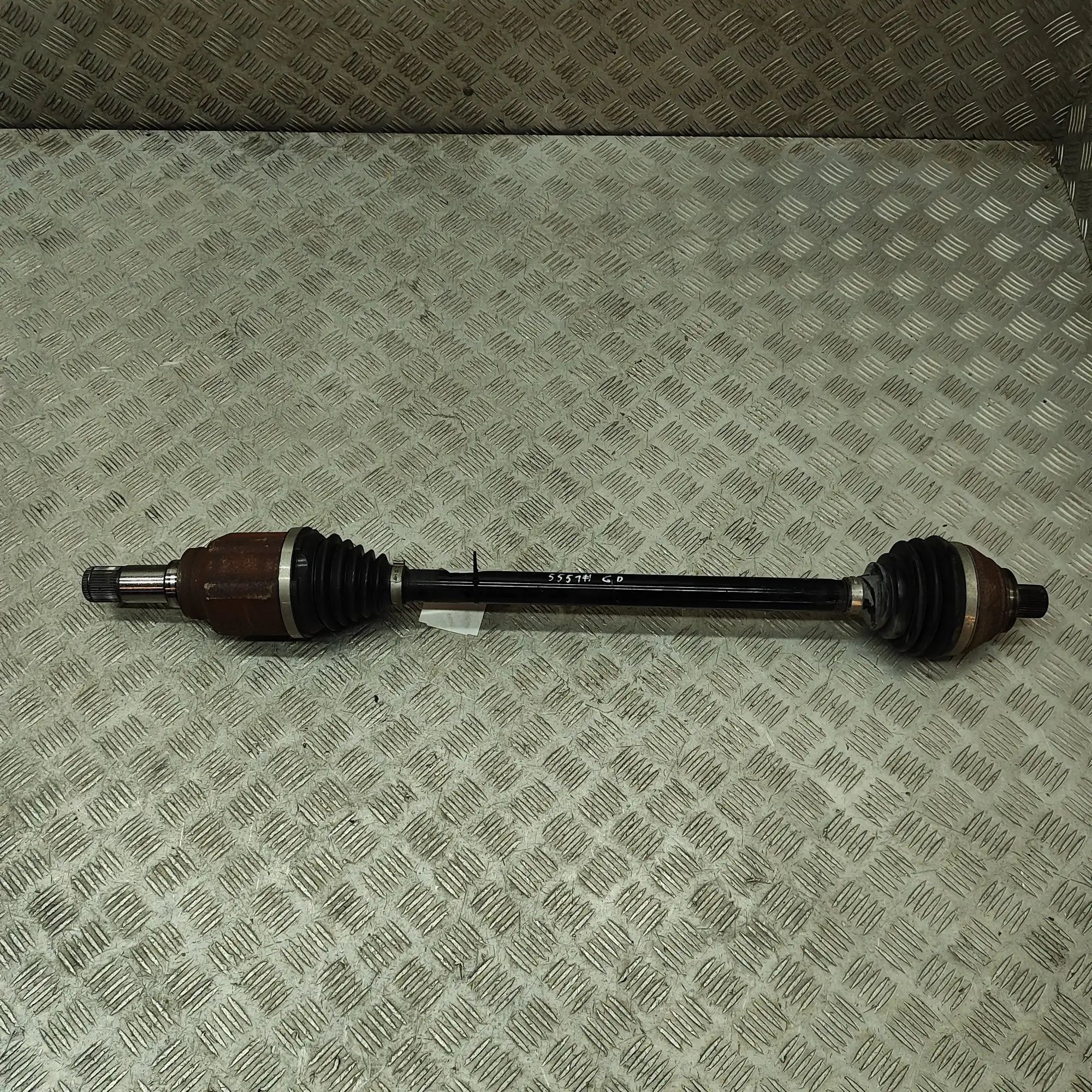 Audi Q4 e-tron Rear Right Driveshaft Rear Right Driveshaft — AUDI Q4 (Sportback F4N)...