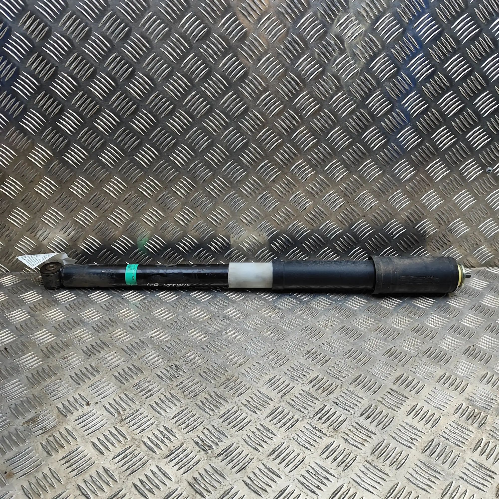 Honda HR-V / e:Ny1 Shock absorber — rear right
