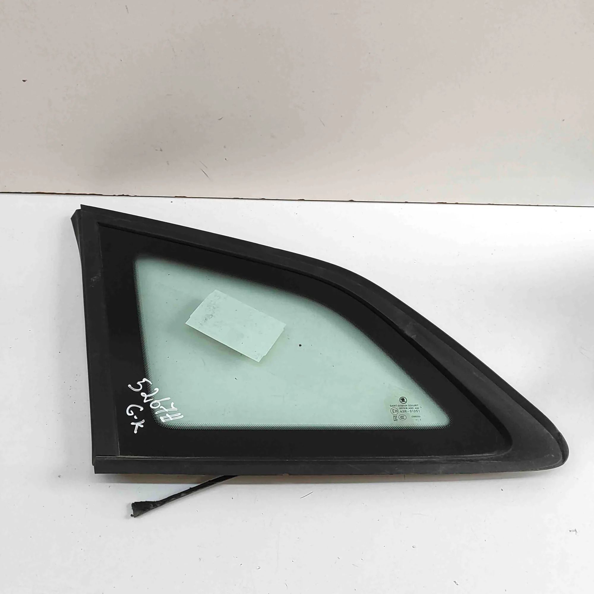 Skoda Enyaq Rear Left Quarter Window Rear Left Quarter Window — SKODA ENYAQ (iV SUV ...