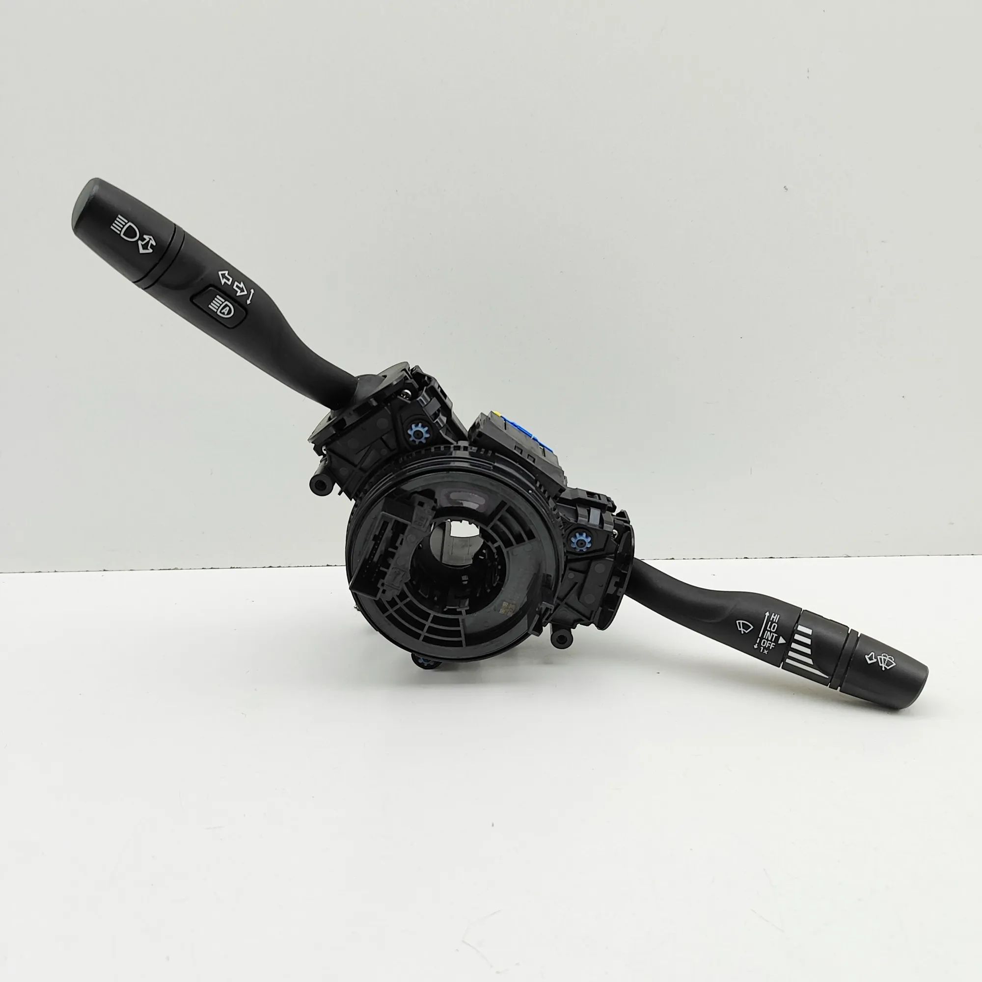 Chevrolet Malibu Indicator Wiper Stalk Switch Indicator Wiper Stalk Switch — CHEVROLET MALIBU...