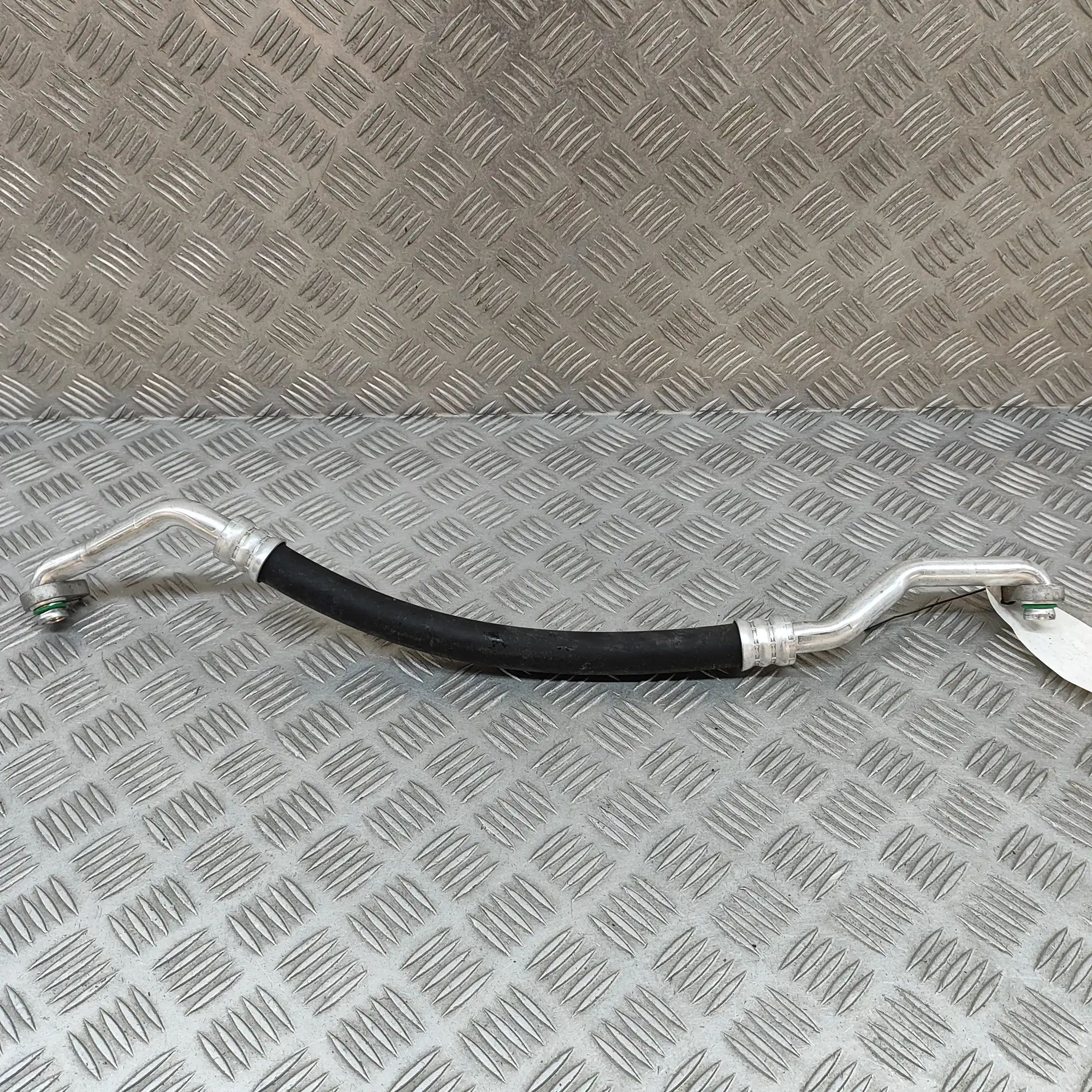 Hyundai Kona A/C Air Con Hose Pipe A/C Air Con Hose Pipe — HYUNDAI KONA (SX2) (202...