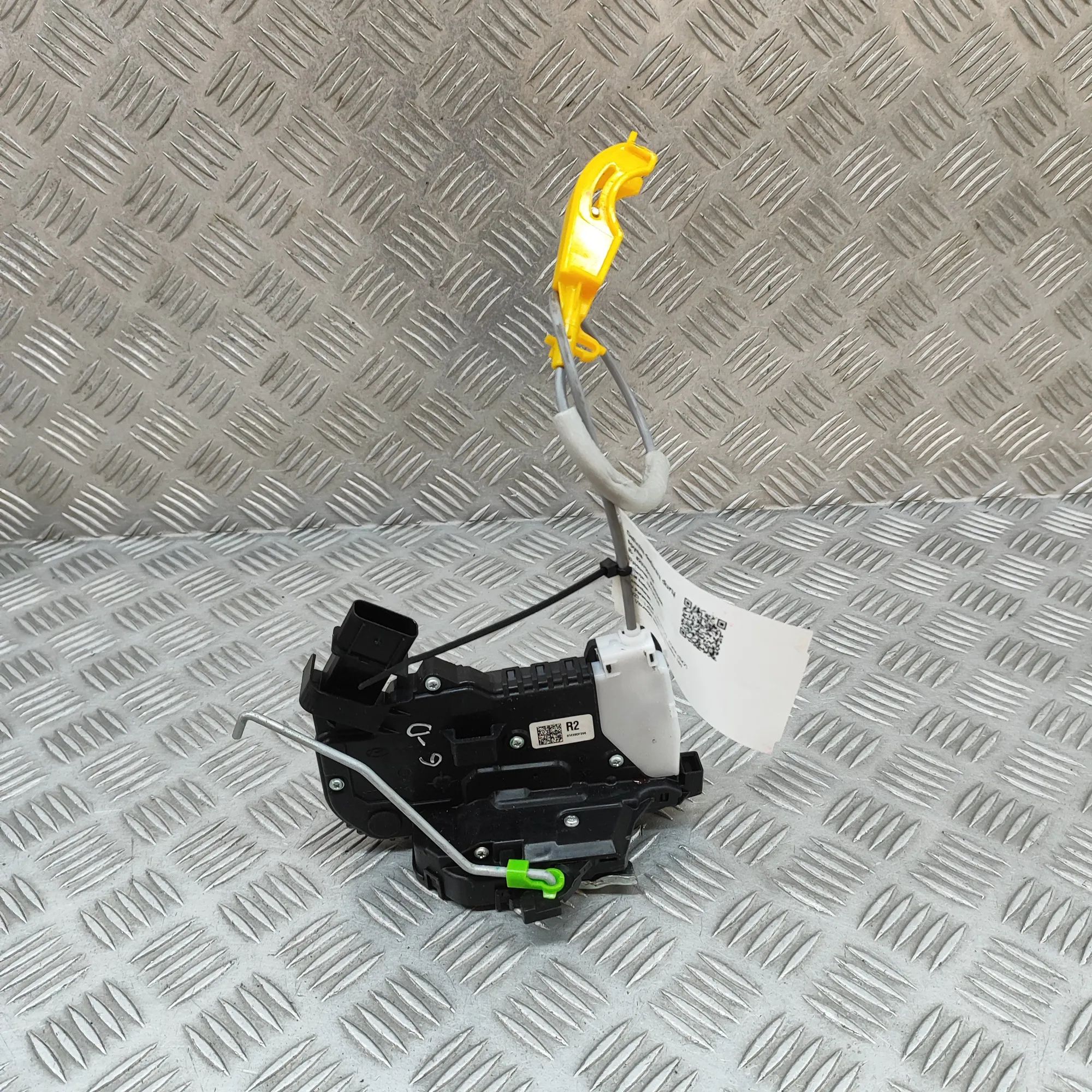 Hyundai Kona Door lock — rear right Door lock — rear right — HYUNDAI KONA (SX2) (20...
