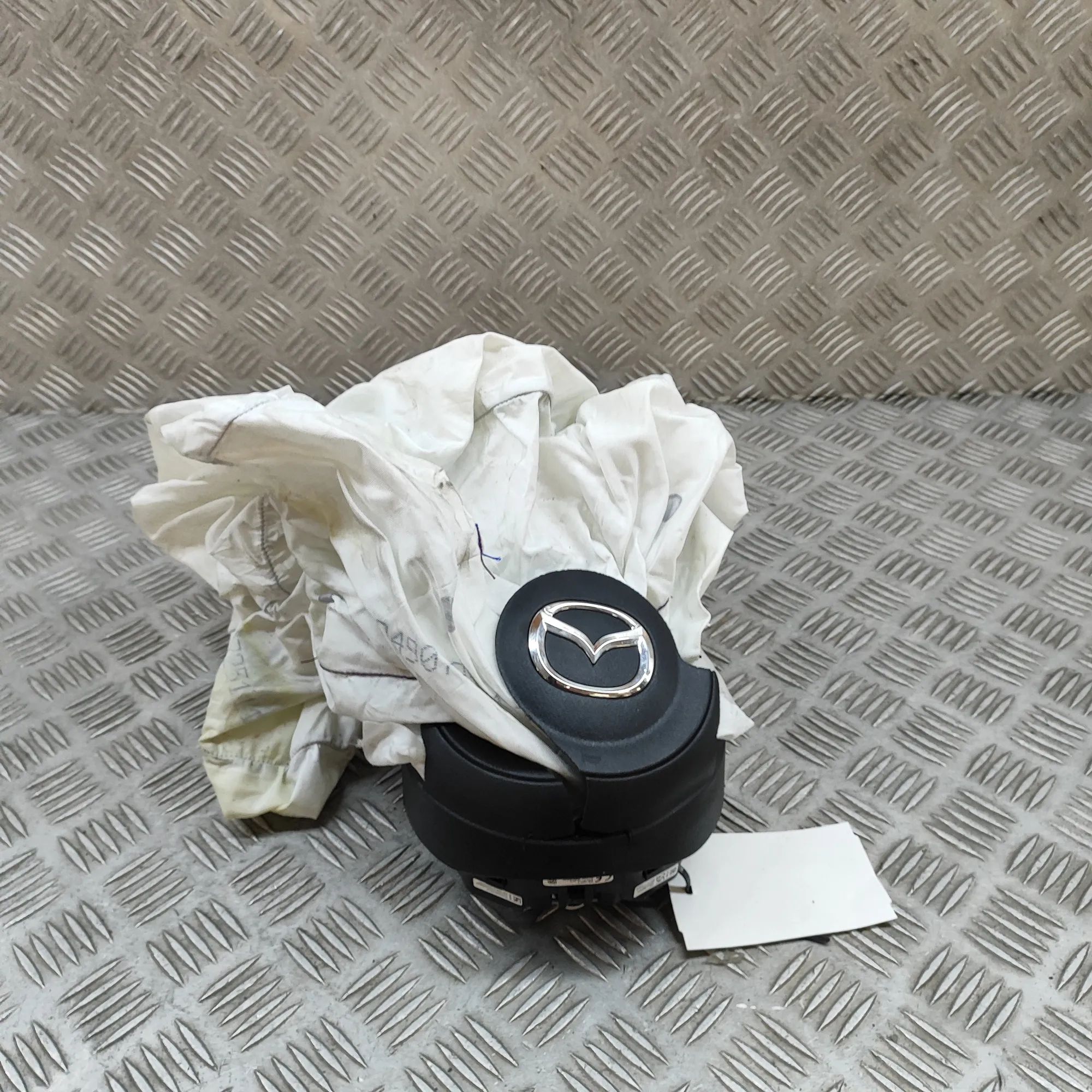 Mazda CX-5 (KF) Steering Wheel Safety Bag SRS