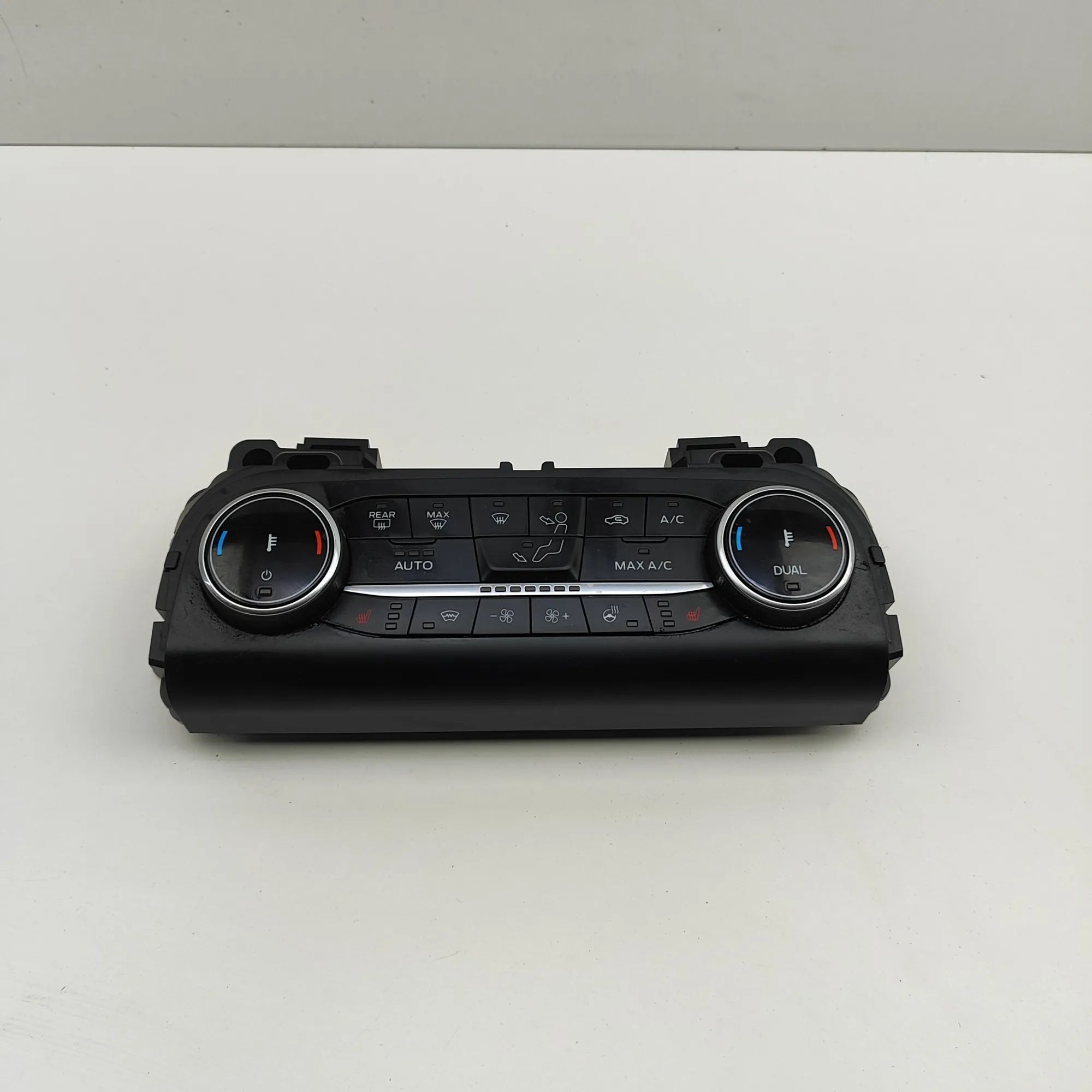 Ford Kuga Climate control unit