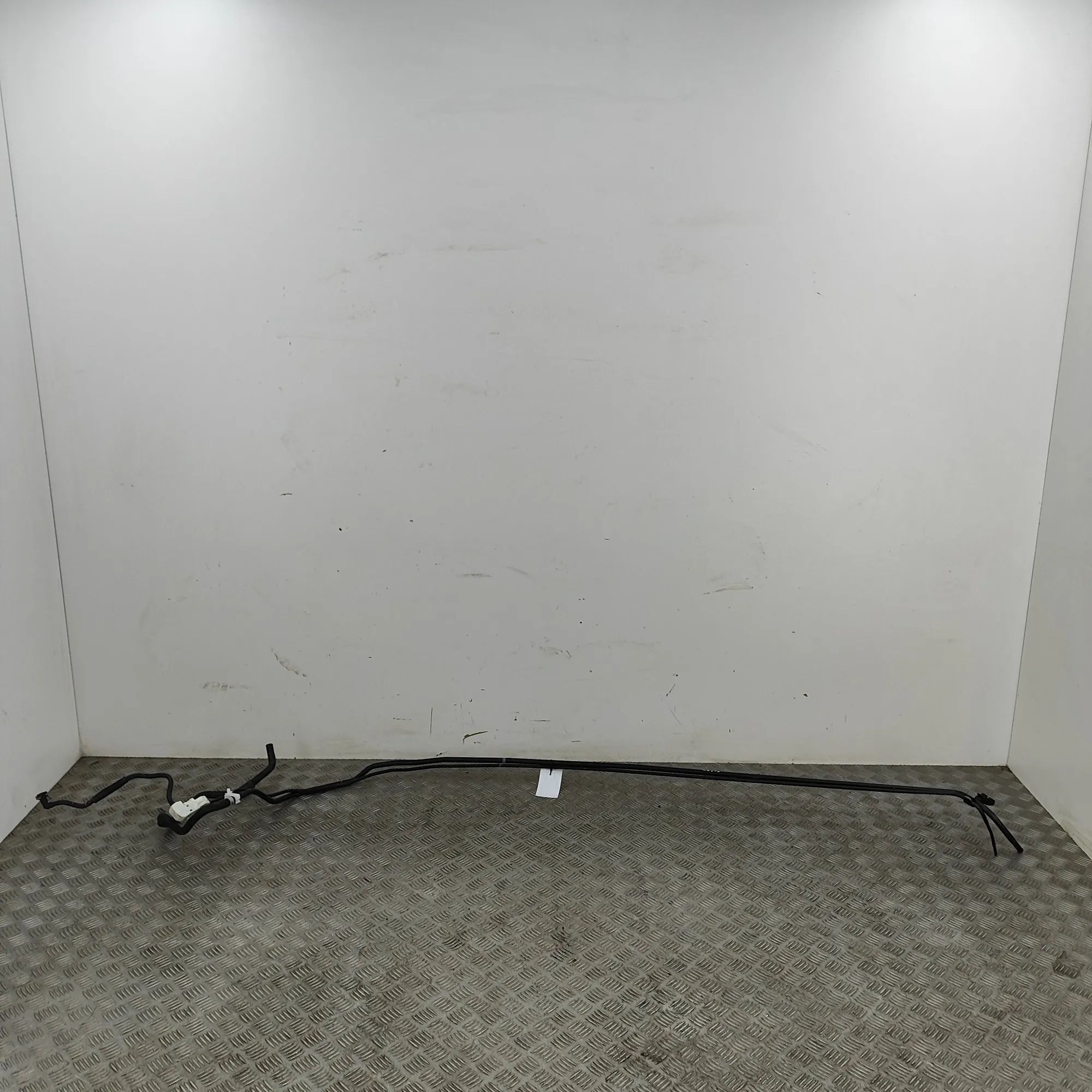 Toyota C-HR Fuel pipe Fuel pipe — TOYOTA C-HR (_X2_, _H2_) (2023-...)...