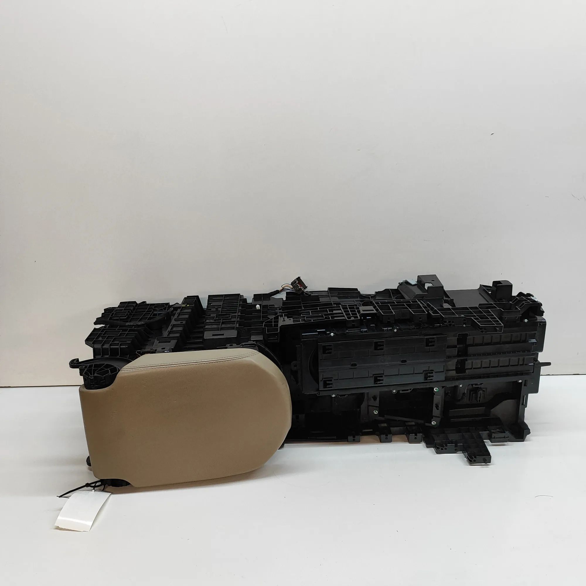 Land Rover Range Rover Sport (L494) center console center Console — LAND ROVER RANGE ROVER SPORT (...