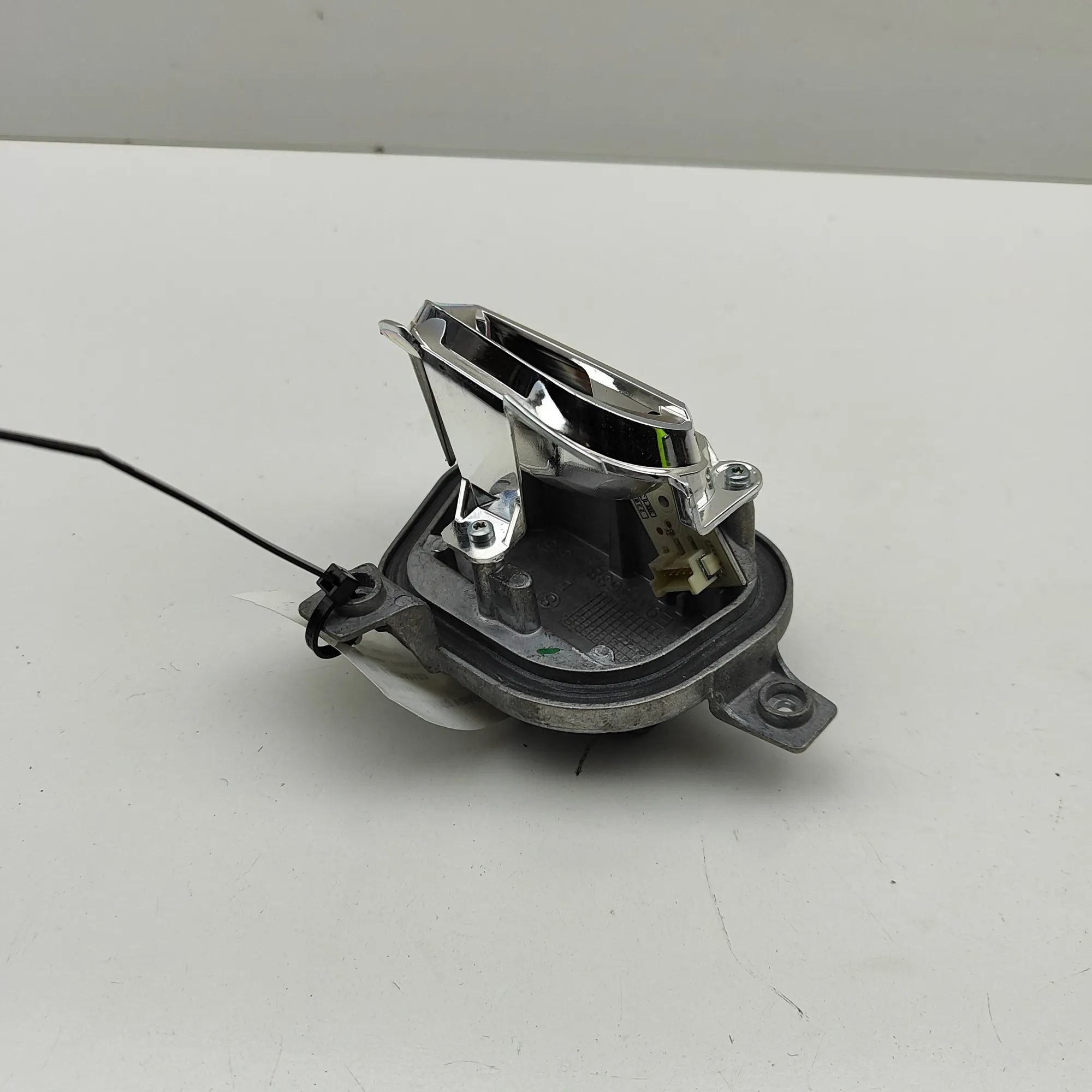 BMW X2 (F39) LED Lights Control Unit LED Lights Control Unit — BMW X2 (F39) (2018-.....