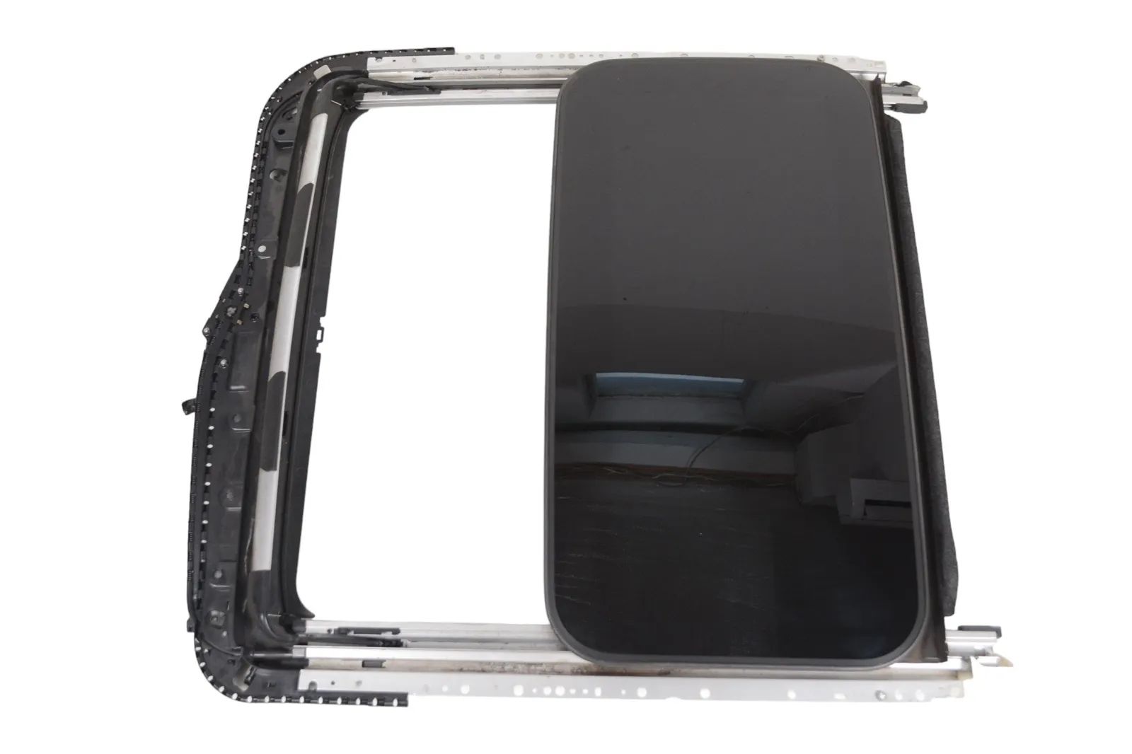 Infiniti FX / QX70 (S51) Sunroof Sunroof — INFINITI FX (2008-...)

Generation: F...