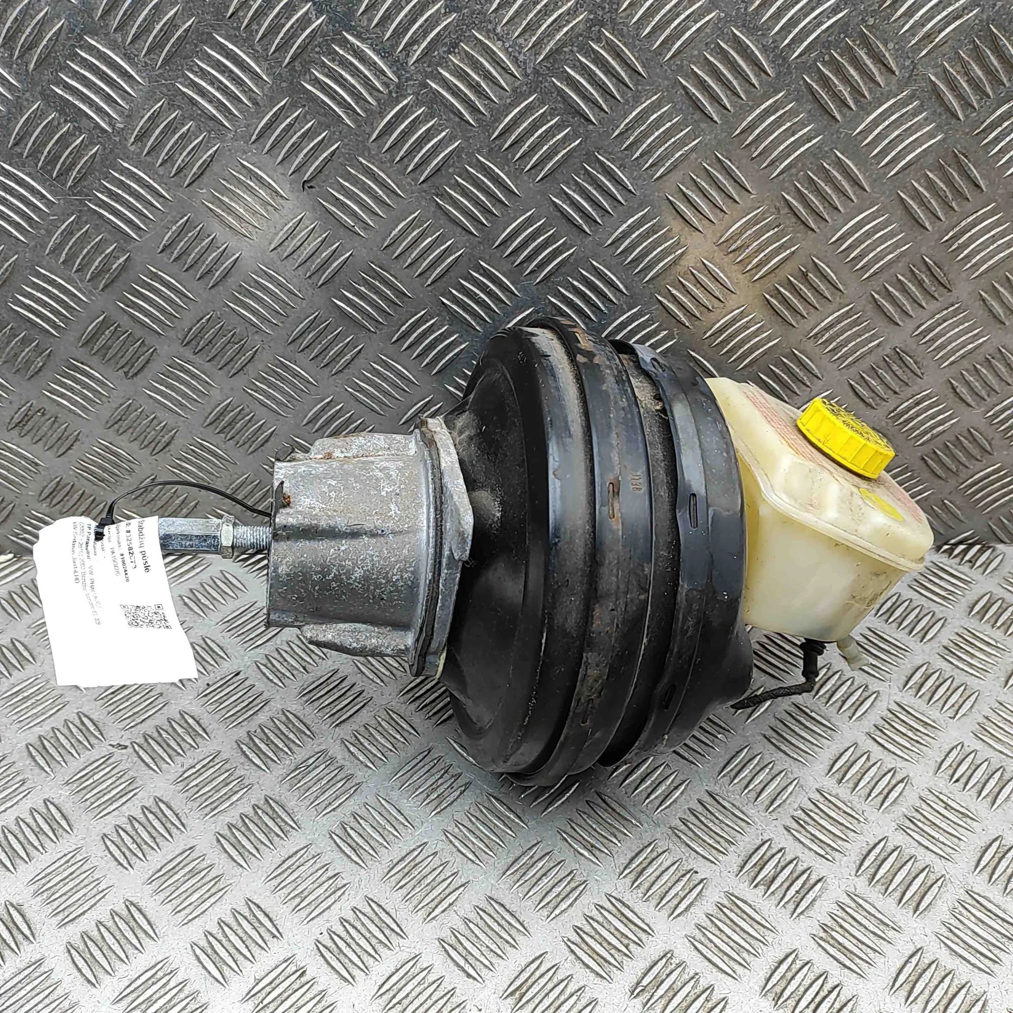 Volkswagen Phaeton Brake Servo Booster Brake Servo Booster — VW PHAETON (3D_) (2002-20...