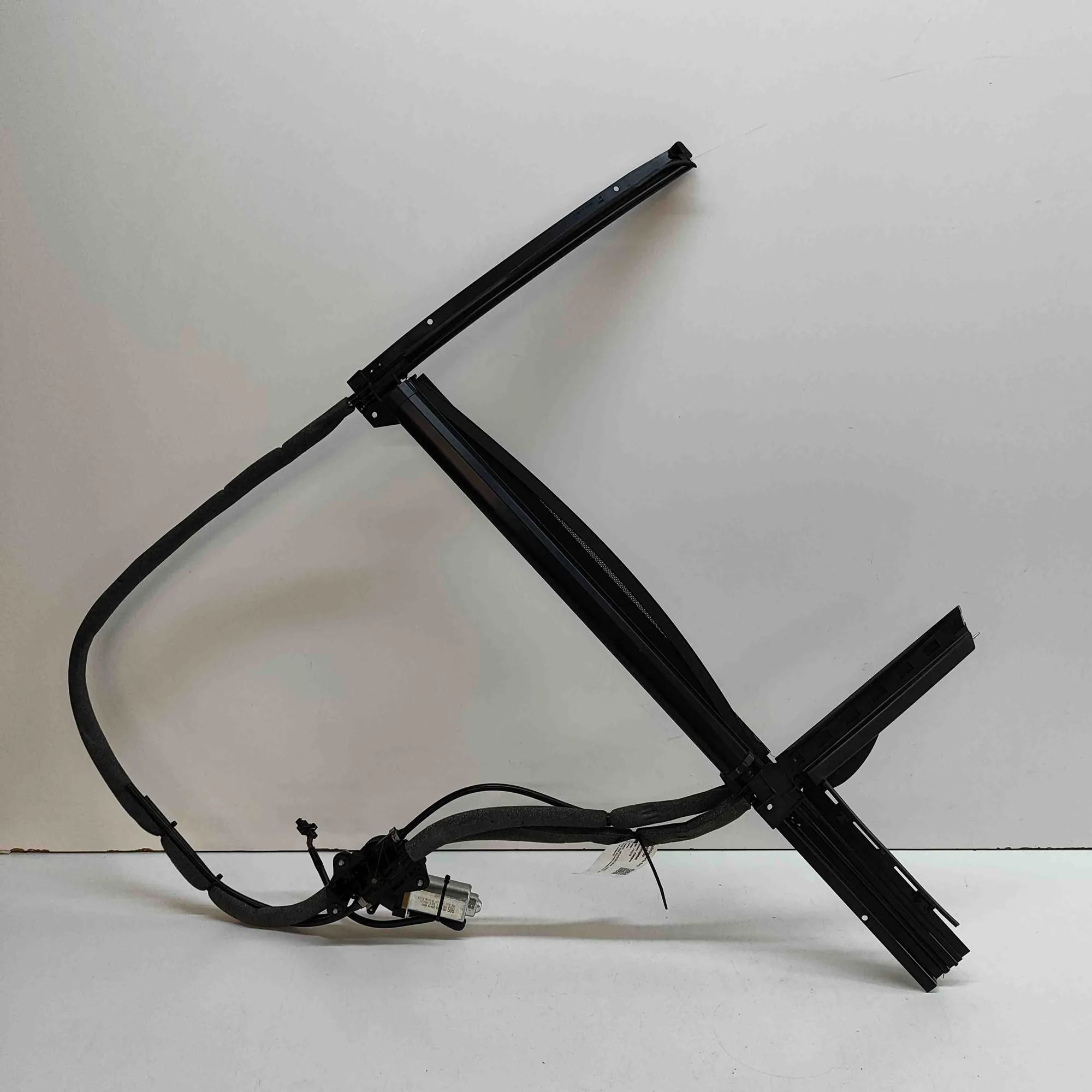 Mercedes-Benz A (W169) Rear Left Door Sun Blind Roller Rear Left Door Sun Blind Roller — MERCEDES BENZ...