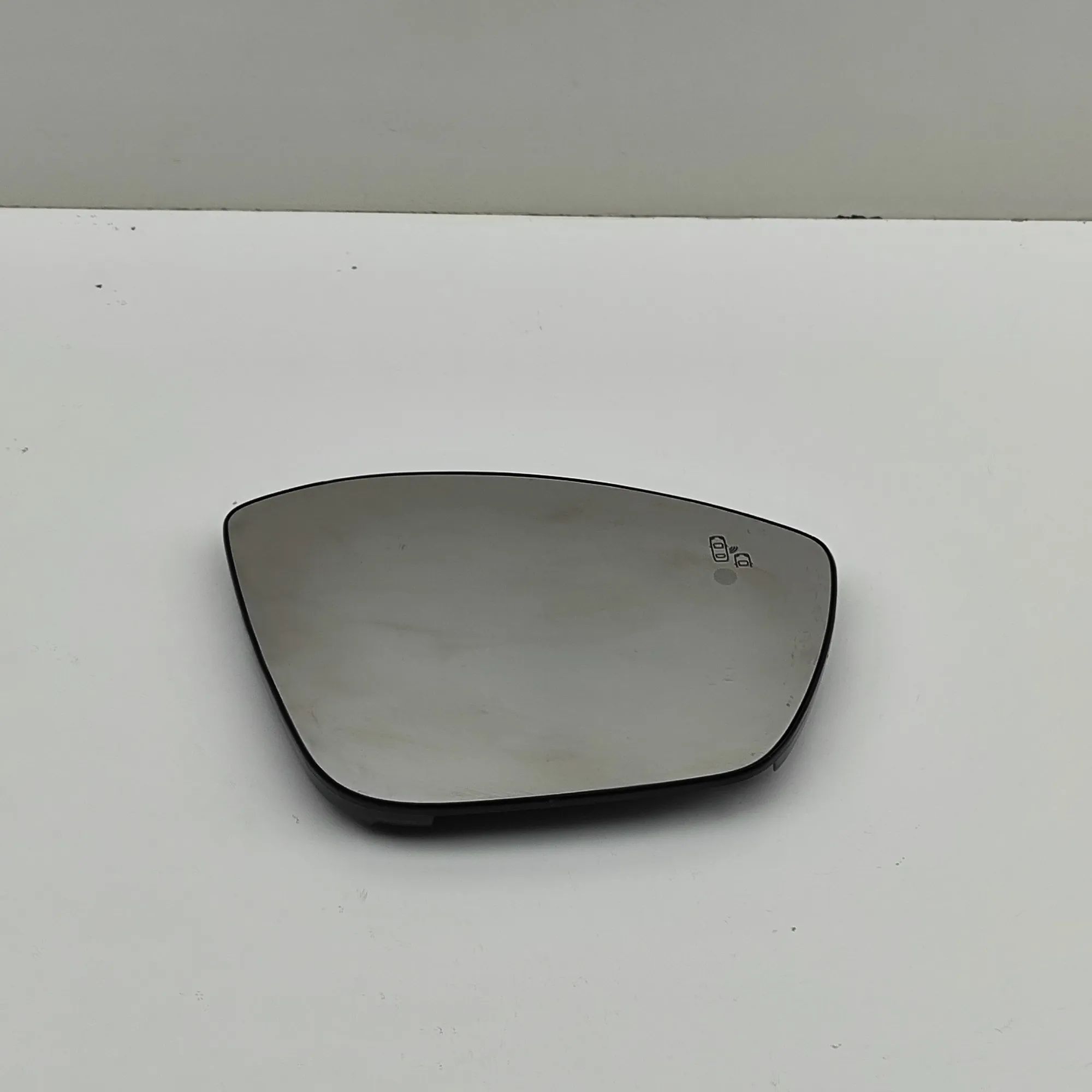 Jeep Avenger Door mirror glass — front right Door mirror glass — front right — JEEP AVENGER ...