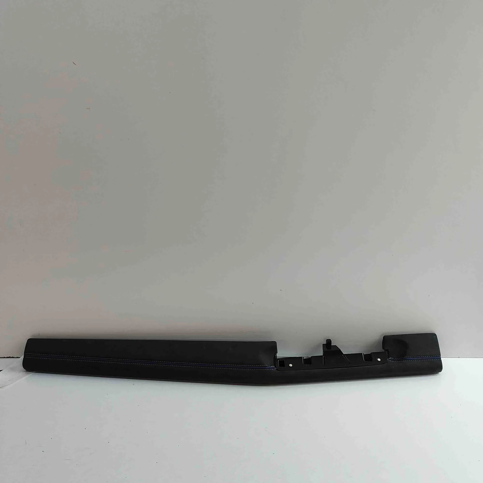 Volkswagen Tayron Dashboard Trim Dashboard trim — VW TAYRON (R41) (2024-...) — 5...