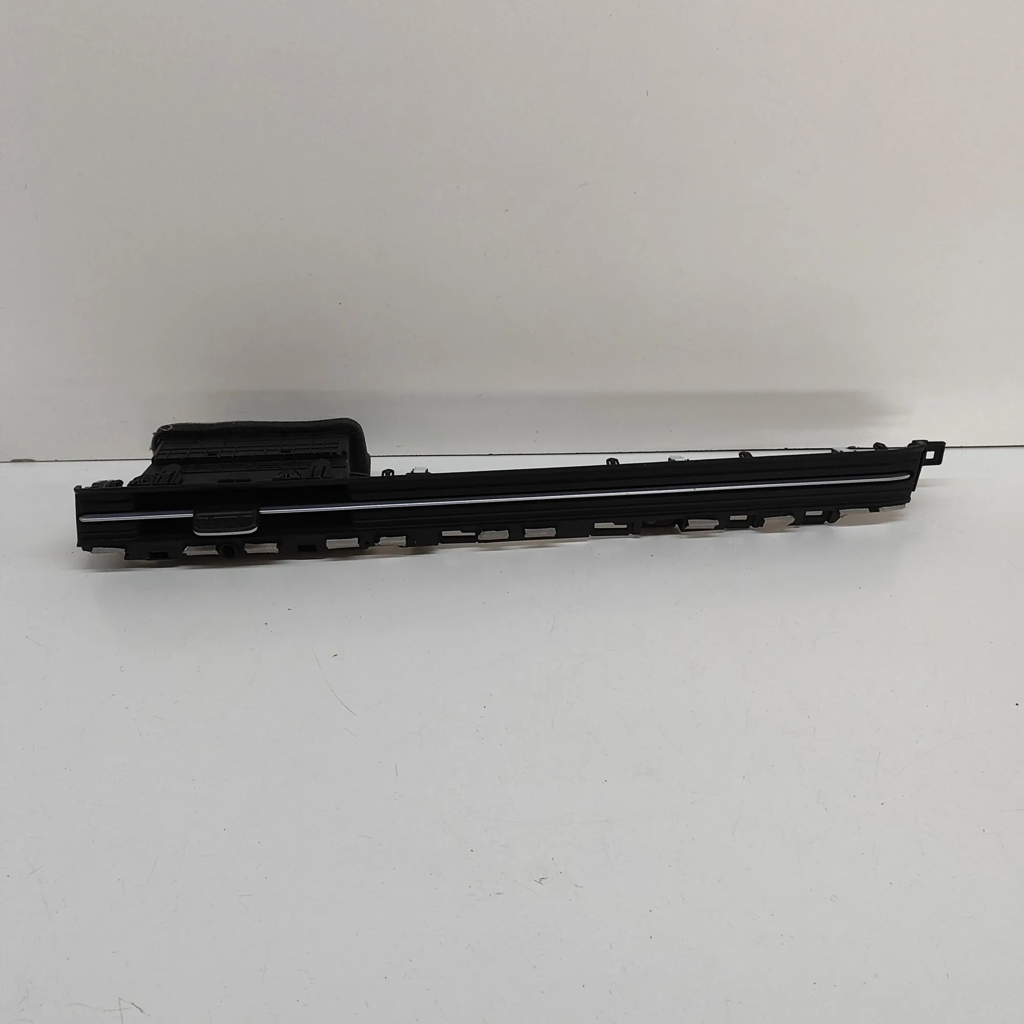 Hyundai Kona Dashboard Air Vents Dashboard Air Vents — HYUNDAI KONA (SX2) (2023-...
