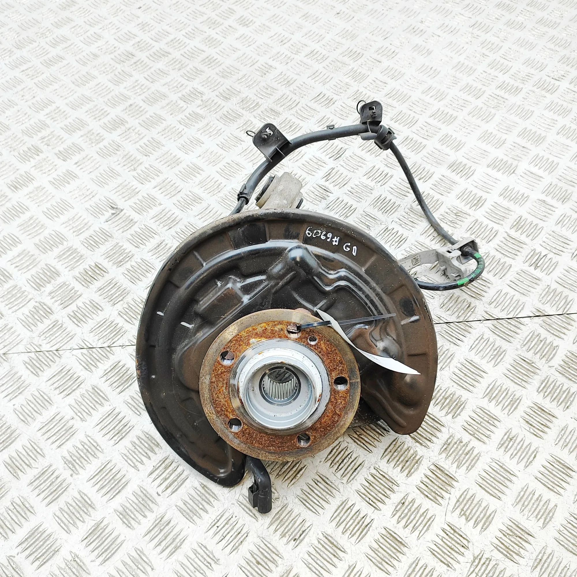 Mercedes-Benz GLA / EQA (H247) Rear Right Wheel Hub Rear Right Wheel Hub — MERCEDES BENZ GLA (H247)...