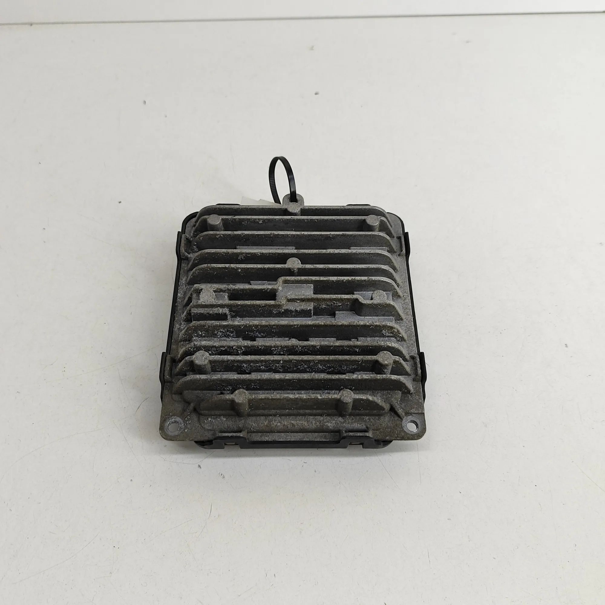 Volvo V60 LED Lights Control Unit LED Lights Control Unit — VOLVO V60 (II) (2019-...