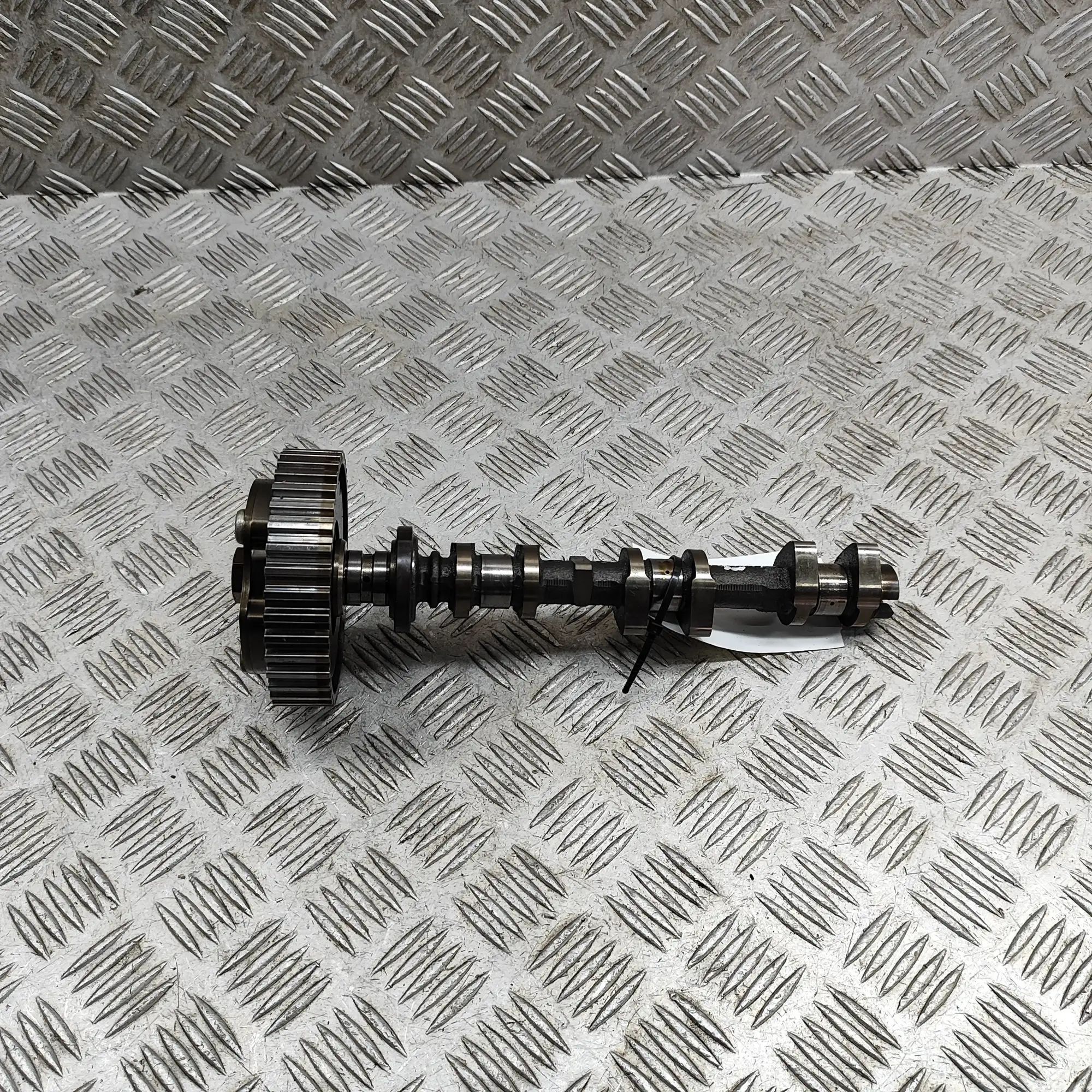 Ford Focus Exhaust camshaft Exhaust camshaft — FORD FOCUS (III) (2010-2020)...