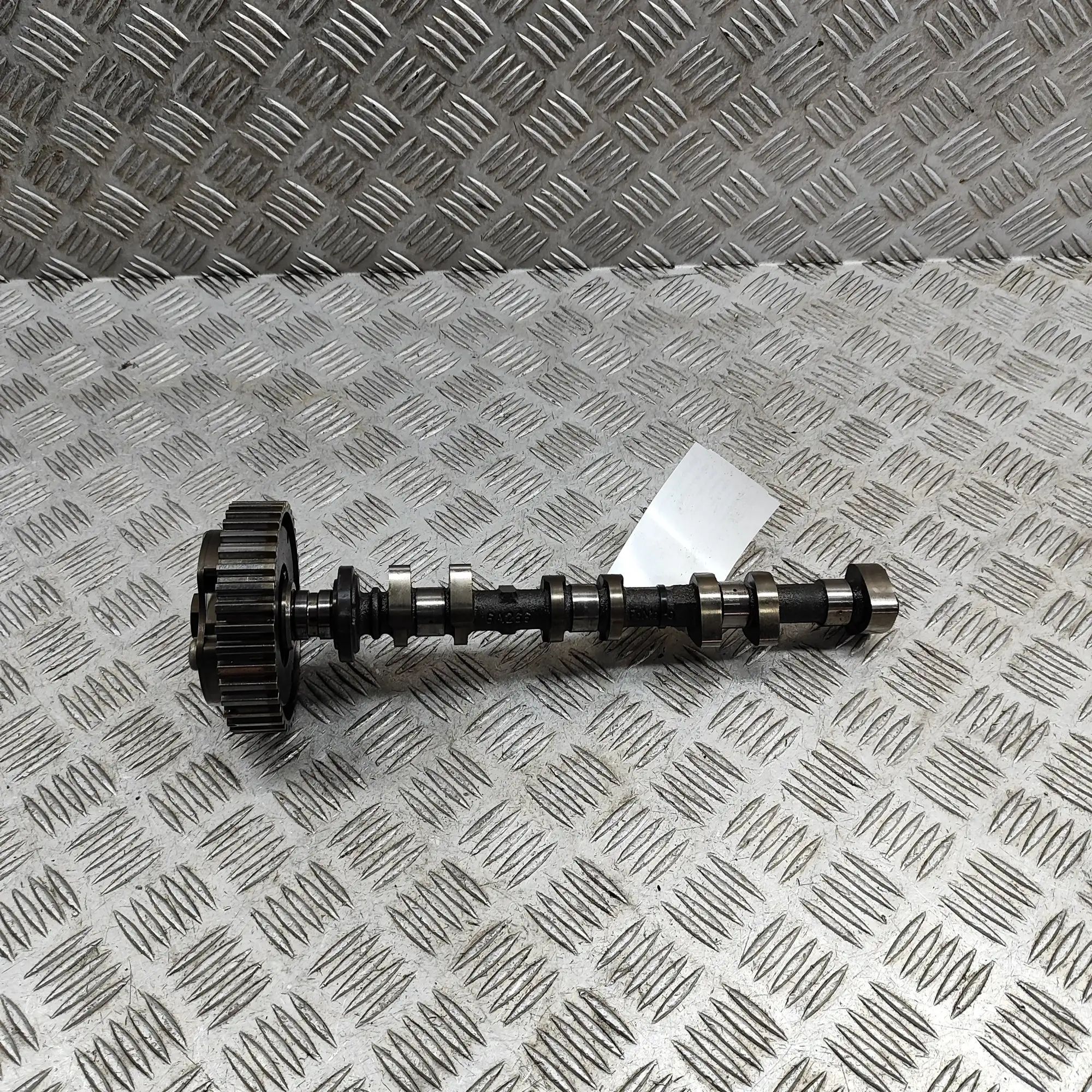 Ford Focus Intake Camshaft Intake camshaft — FORD FOCUS (III) (2010-2020) ...