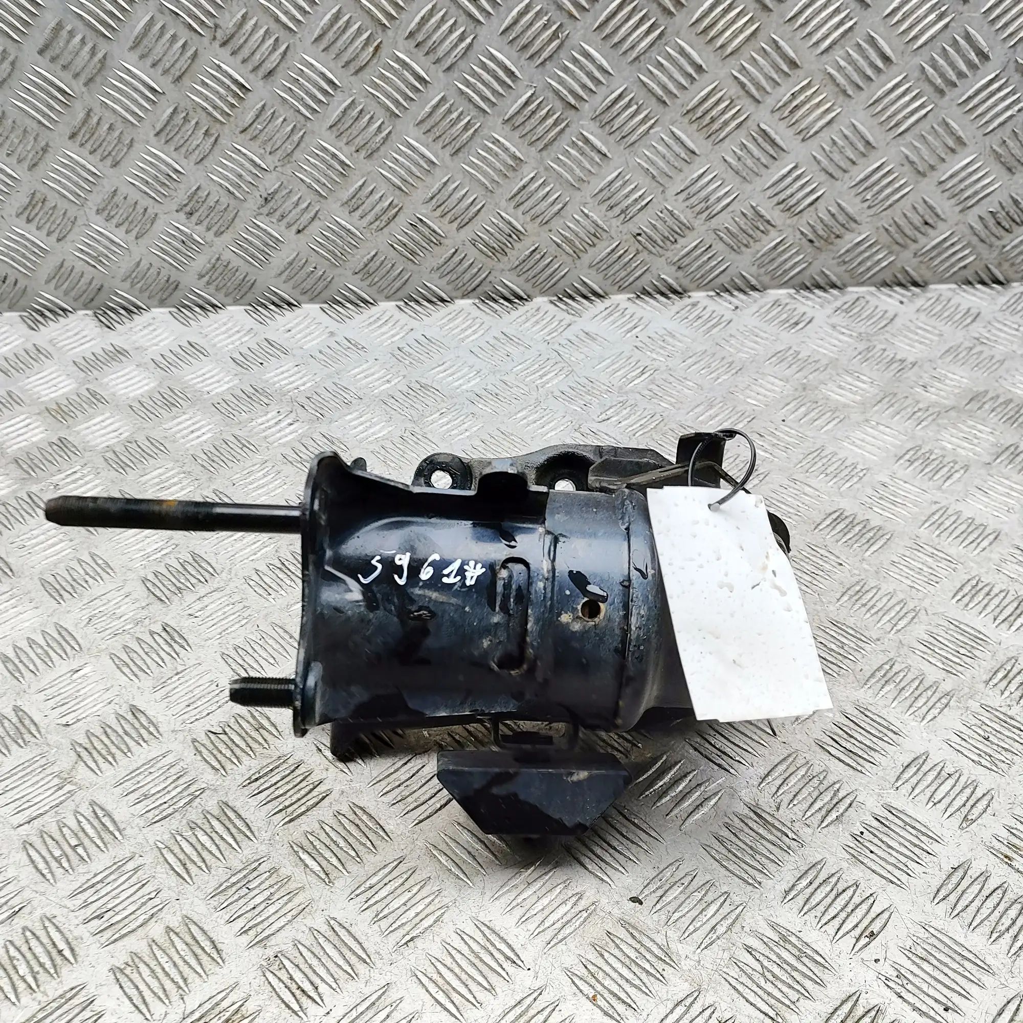Lexus NX Right Side Engine Mount