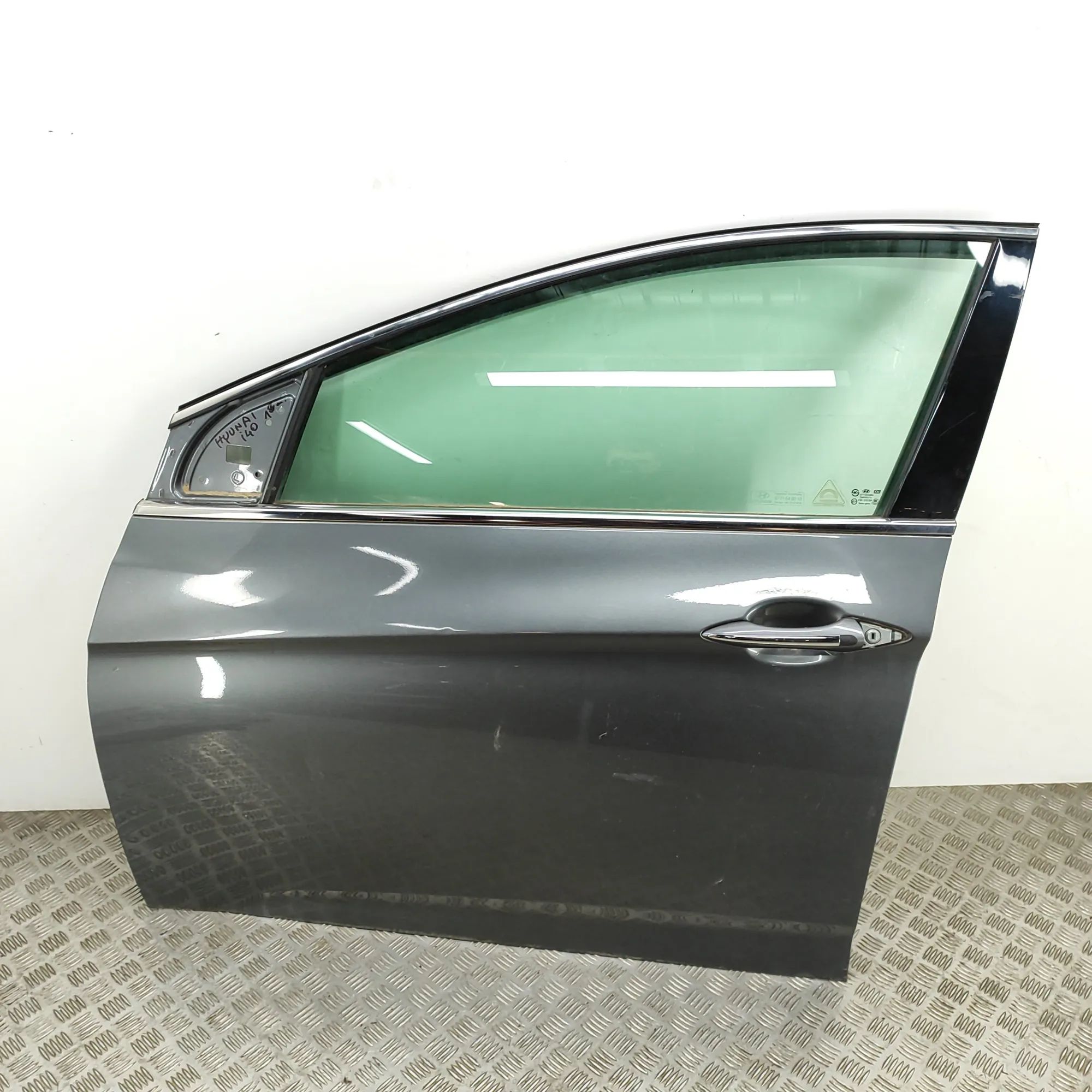 Hyundai i40 Door — front left Door — front left — HYUNDAI I40 (VF) (2012-...)...