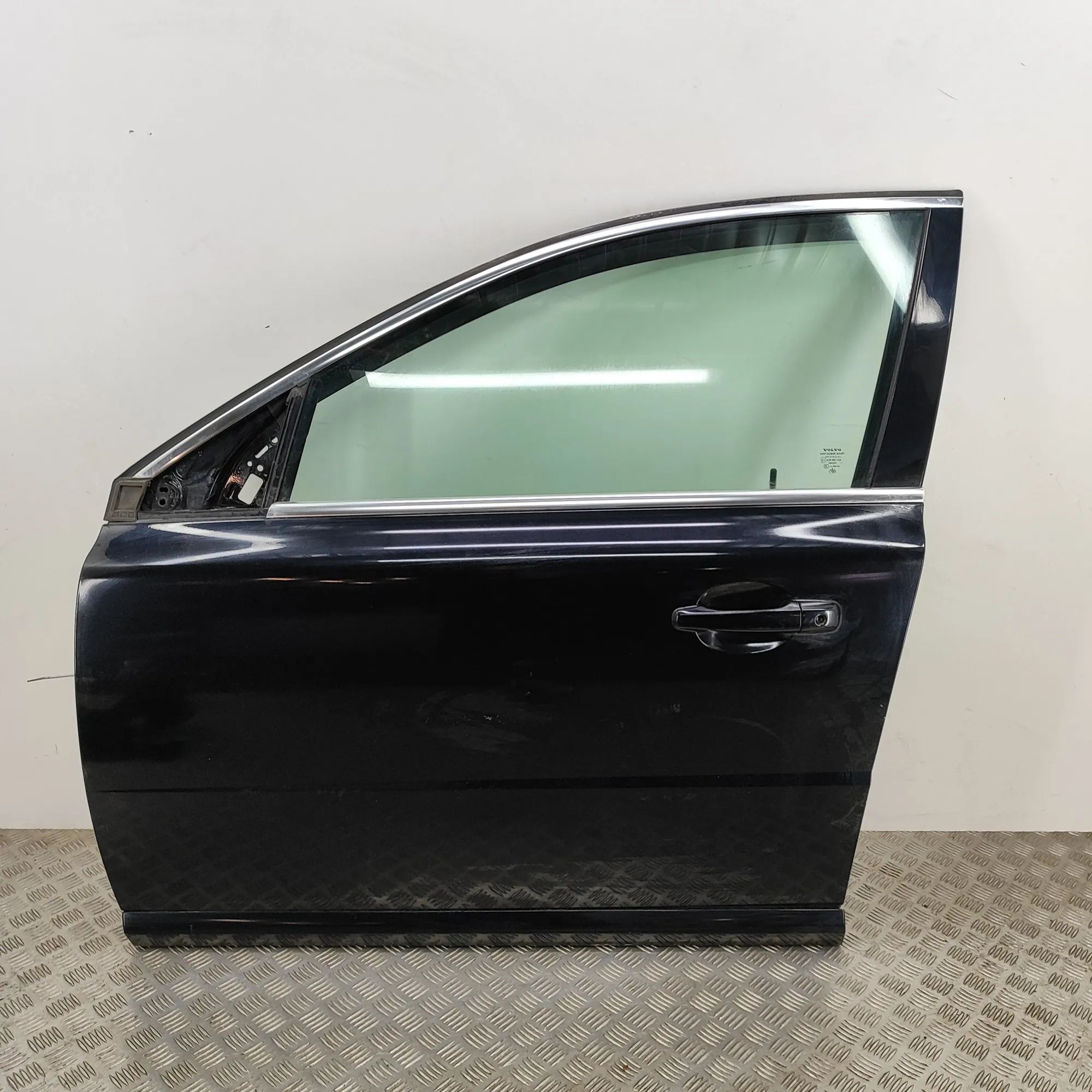 Volvo XC70 Door — front left Door — front left — VOLVO XC70 II (2007-2016) —...