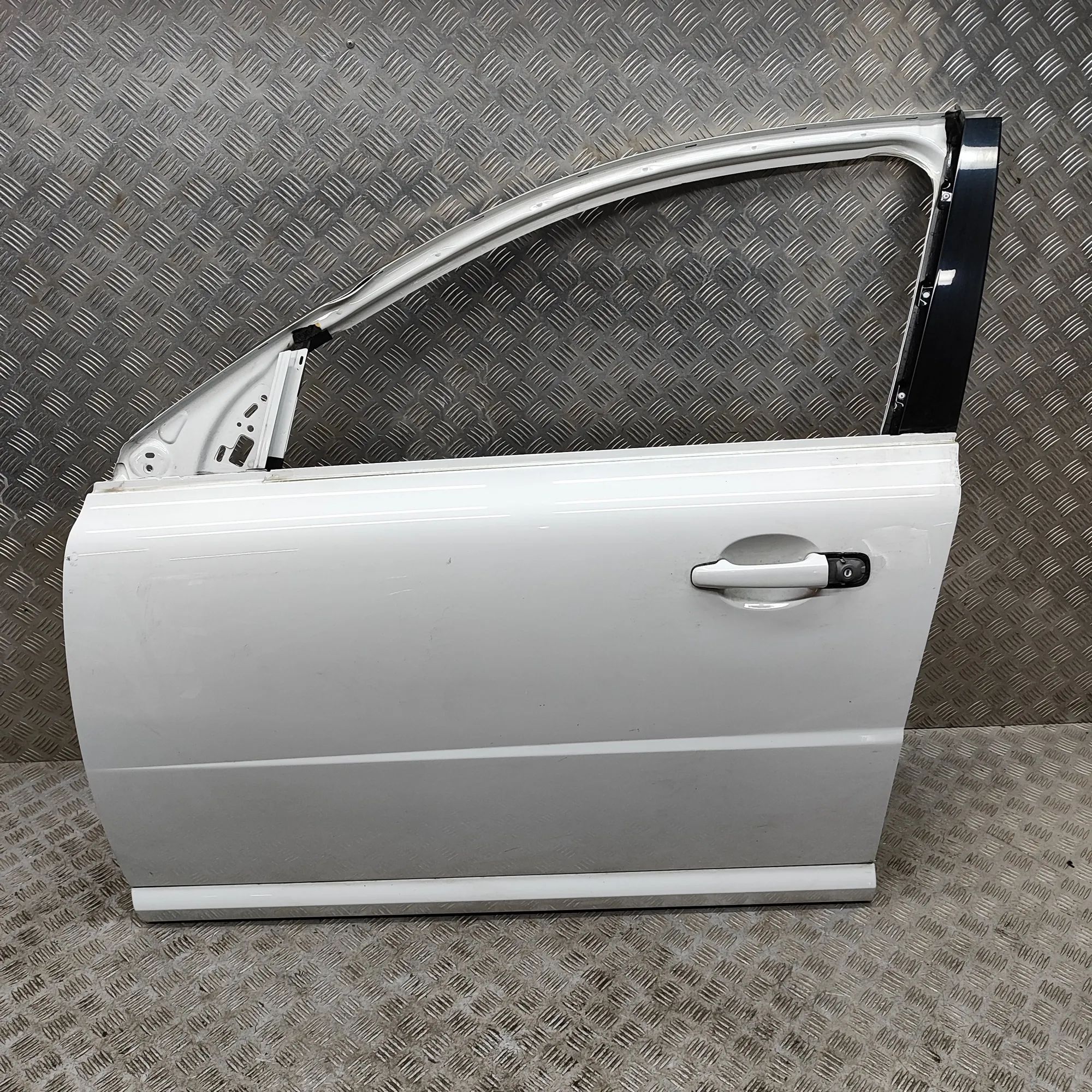 Volvo XC70 Door — front left Door — front left — VOLVO XC70 II (2007-2016) —...