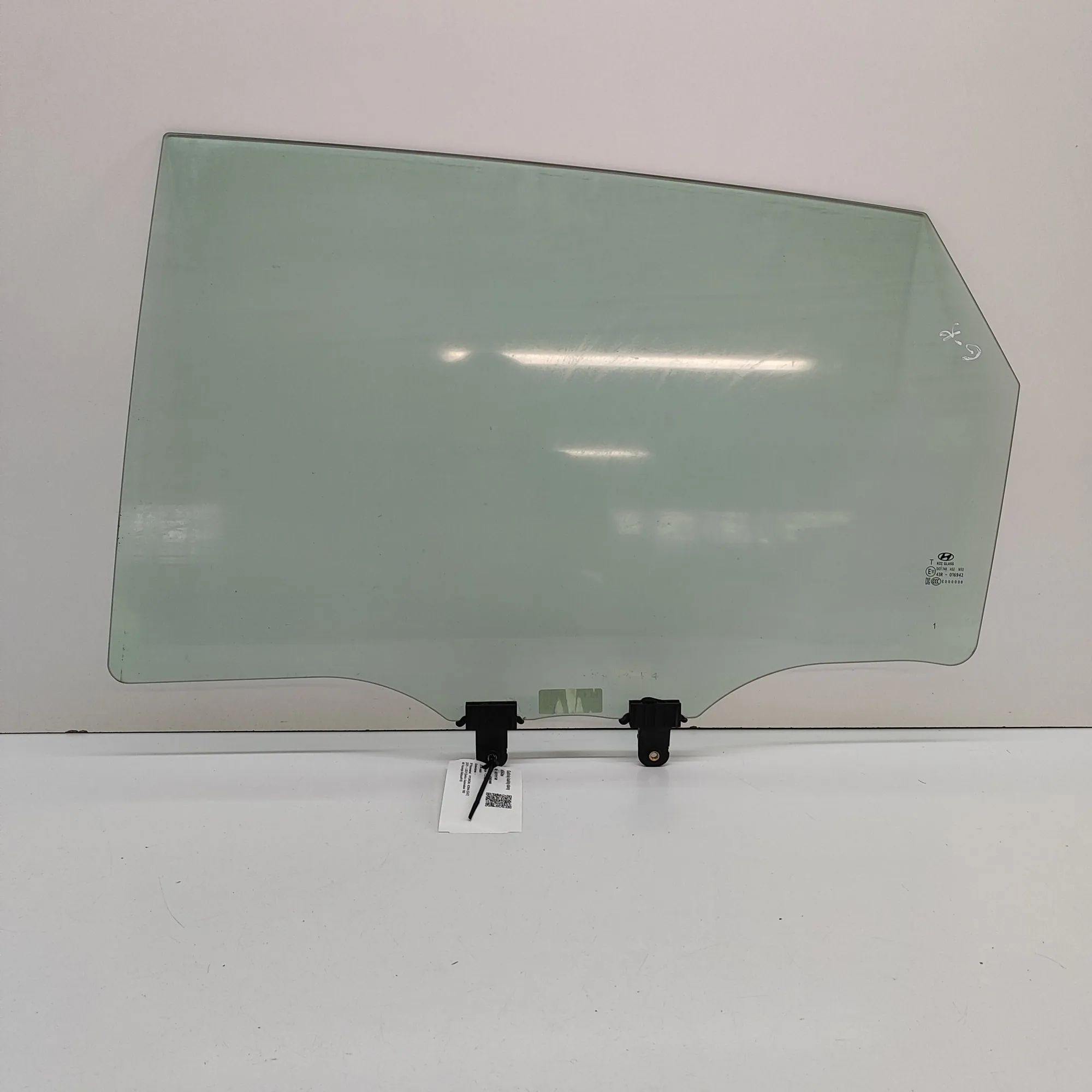 Hyundai Kona Rear Left Door Window Rear Left Door Window — HYUNDAI KONA (SX2) (202...